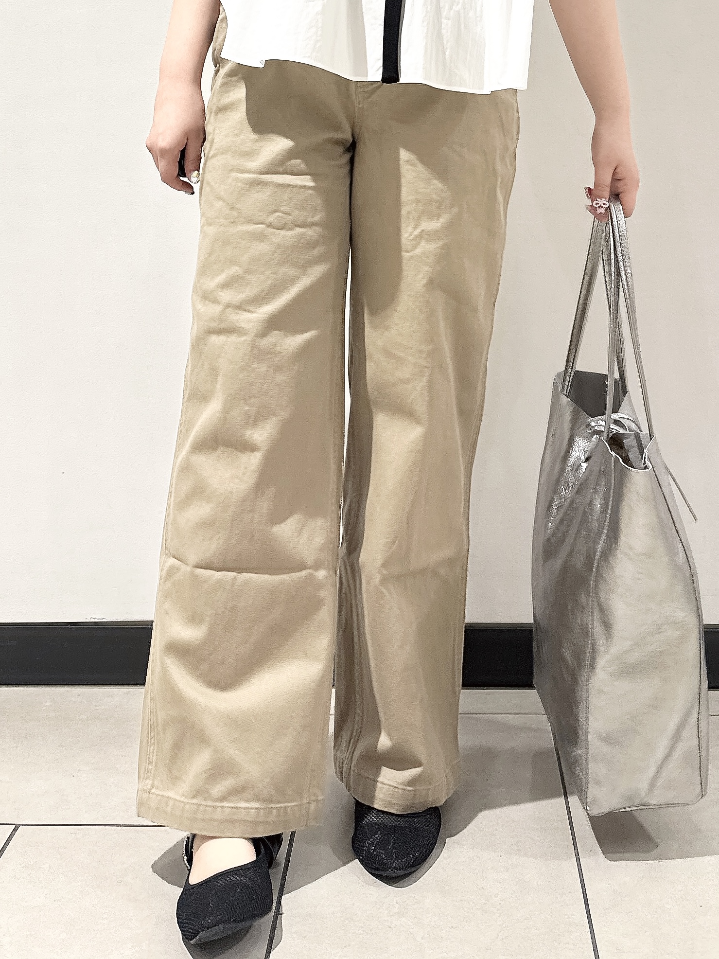 なかもとあきさんの「DRESSTERIOR｜【着映え】ブザム チュニックブラウス」を使ったコーディネート
