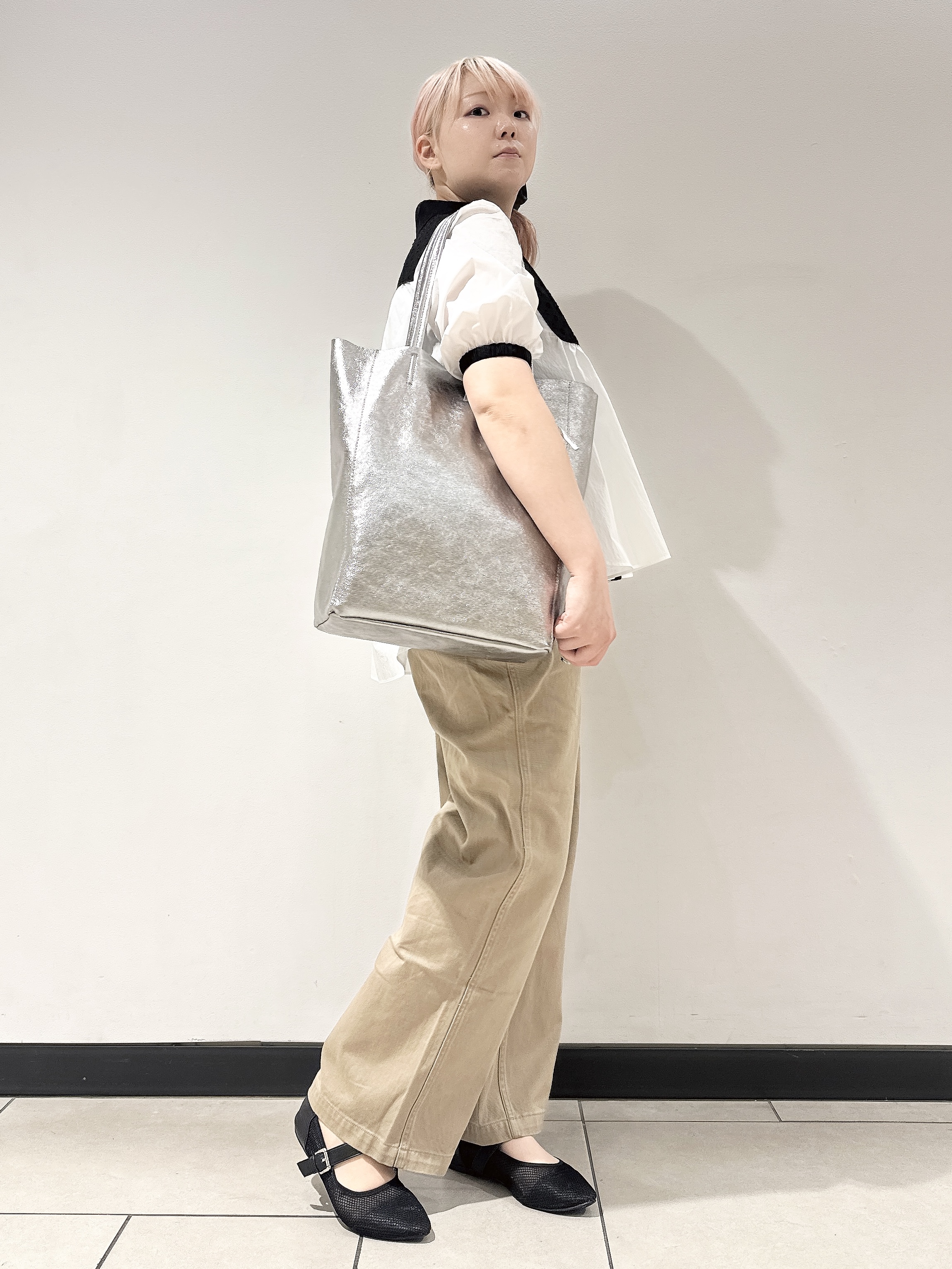 なかもとあきさんの「DRESSTERIOR｜【着映え】ブザム チュニックブラウス」を使ったコーディネート