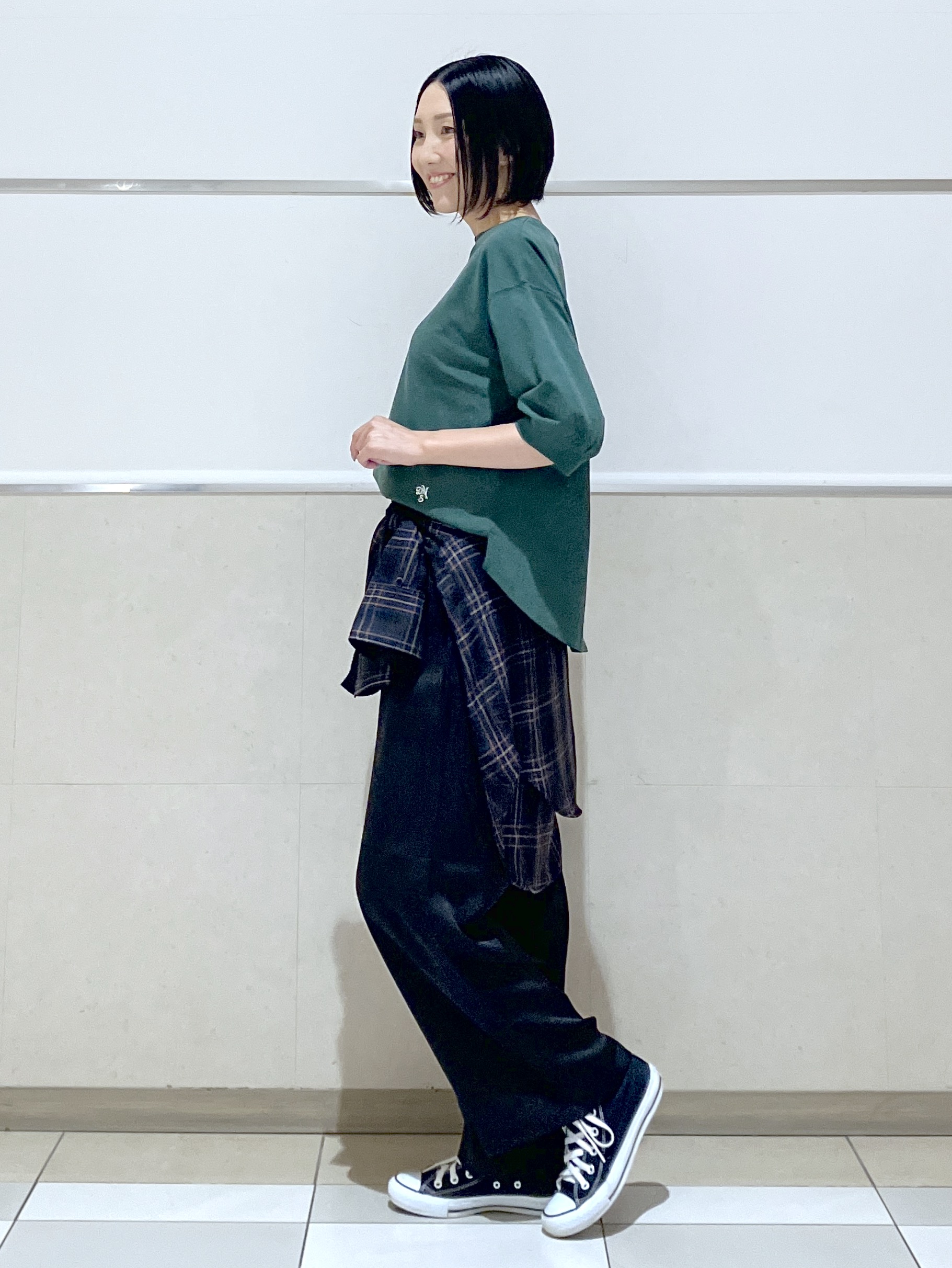 eriko さんの「Dessin｜【高レビュー/洗える/XS-L】バックヘンリーミニ裏毛 5分袖」を使ったコーディネート