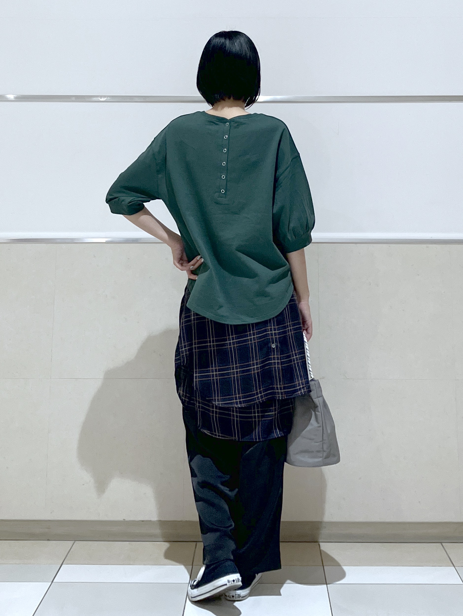 eriko さんの「Dessin｜【高レビュー/洗える/XS-L】バックヘンリーミニ裏毛 5分袖」を使ったコーディネート