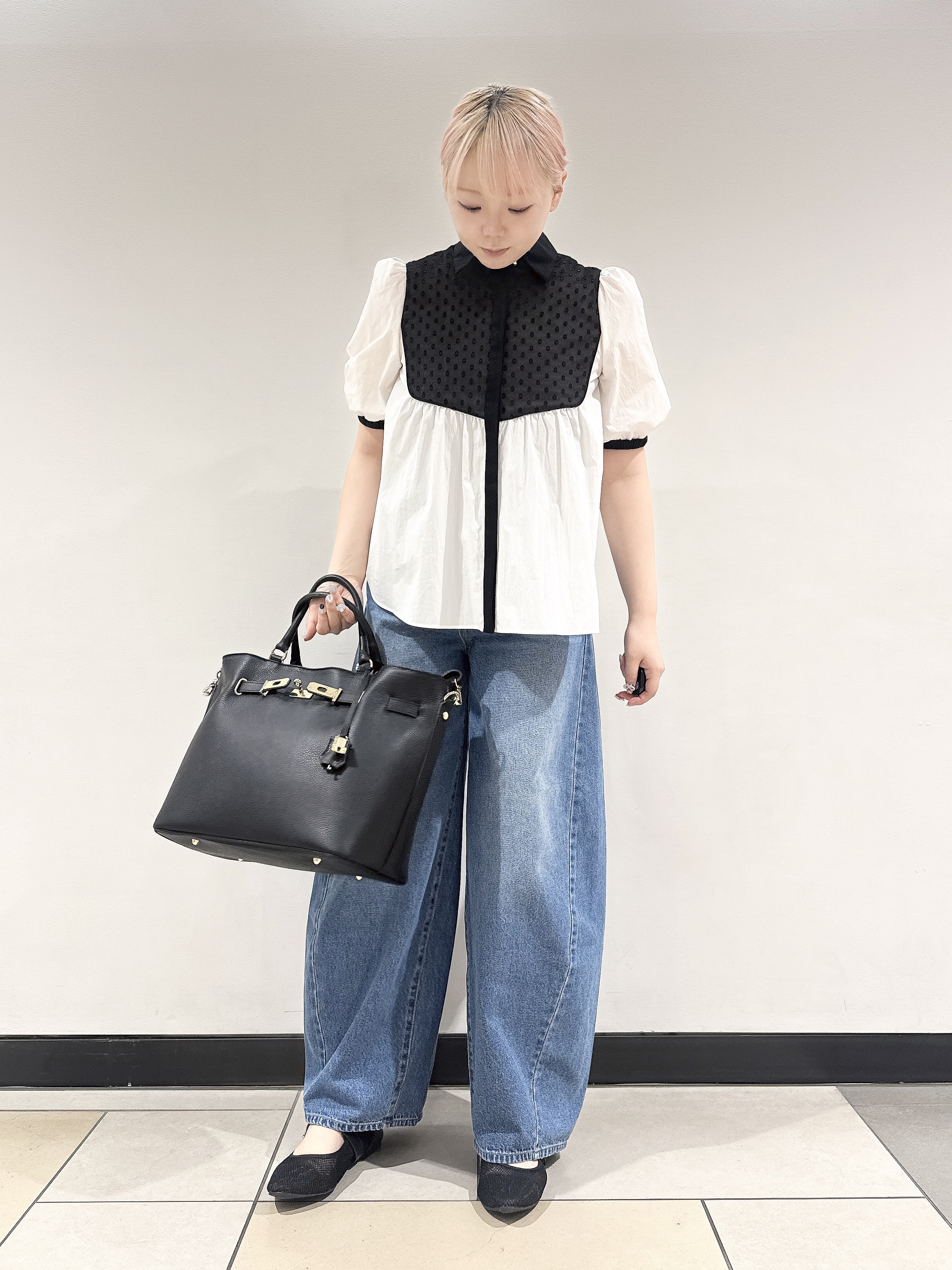 なかもとあきさんの「DRESSTERIOR｜【着映え】ブザム チュニックブラウス」を使ったコーディネート