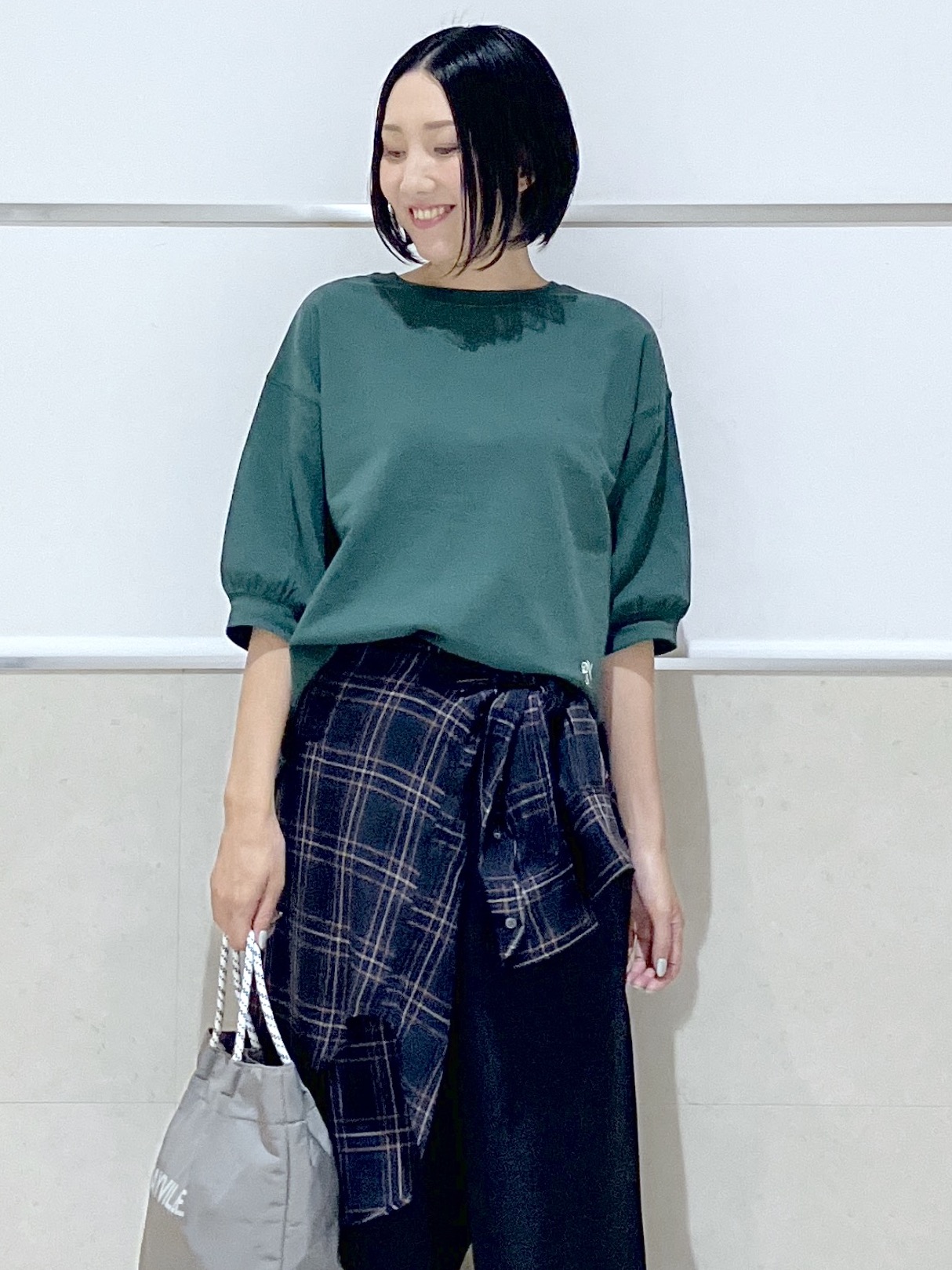 eriko さんの「Dessin｜【高レビュー/洗える/XS-L】バックヘンリーミニ裏毛 5分袖」を使ったコーディネート
