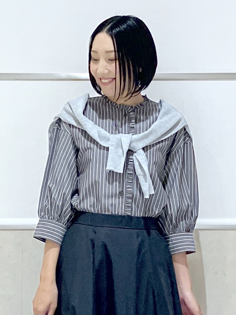 eriko さんの「Dessin｜【UVカット】ストライプフリルブラウス6分袖」を使ったコーディネート