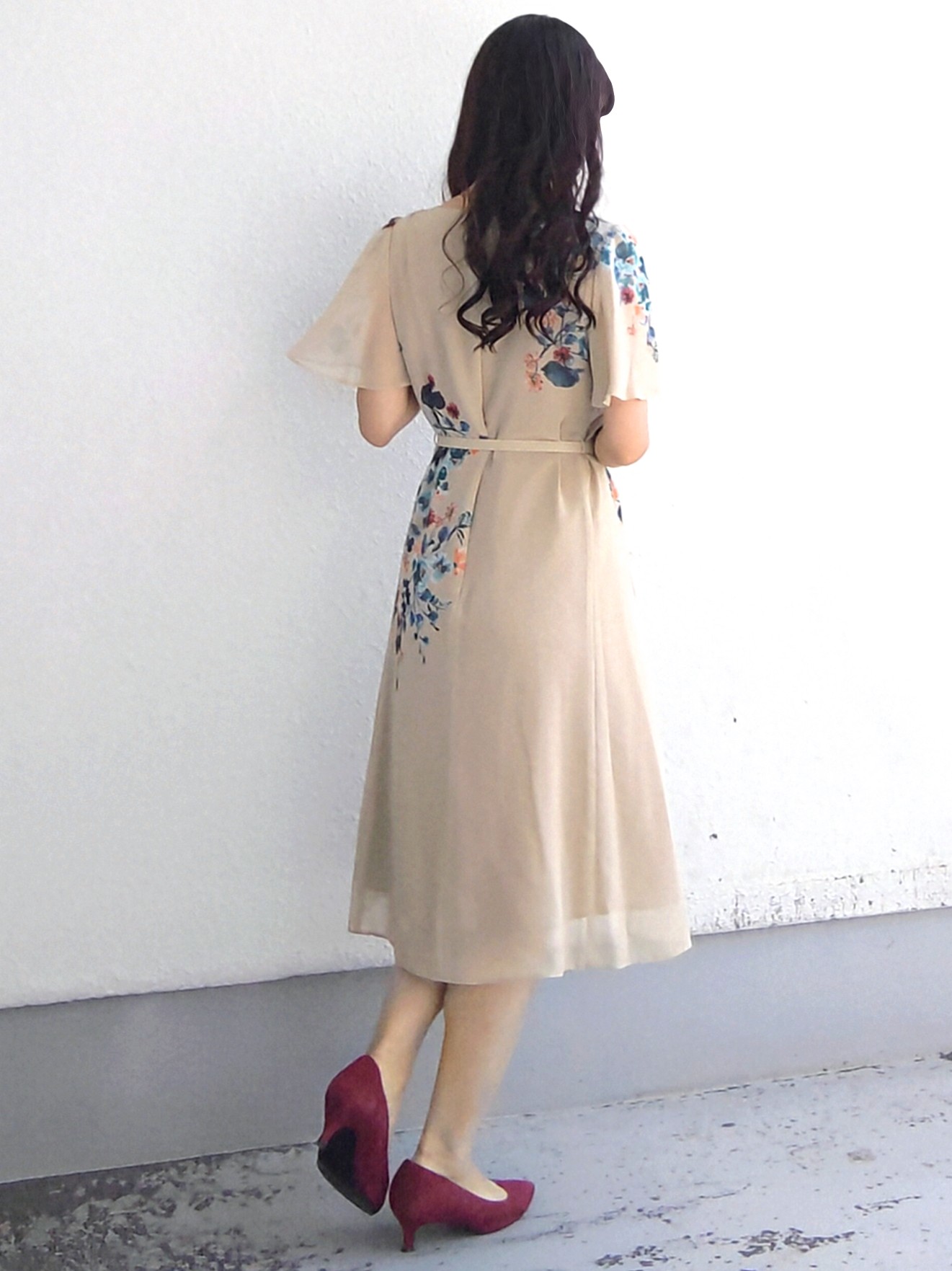 keinaさんの「SunaUna｜【手洗い可／日本製】多色花柄プリントワンピース」を使ったコーディネート