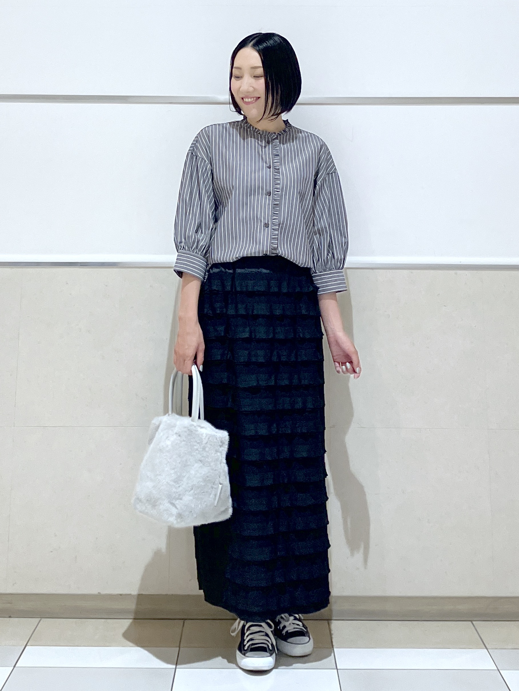 eriko さんの「Dessin｜【高レビュー/シワになりにくい/洗濯機OK】ストライプフリルブラウス6分袖」を使ったコーディネート