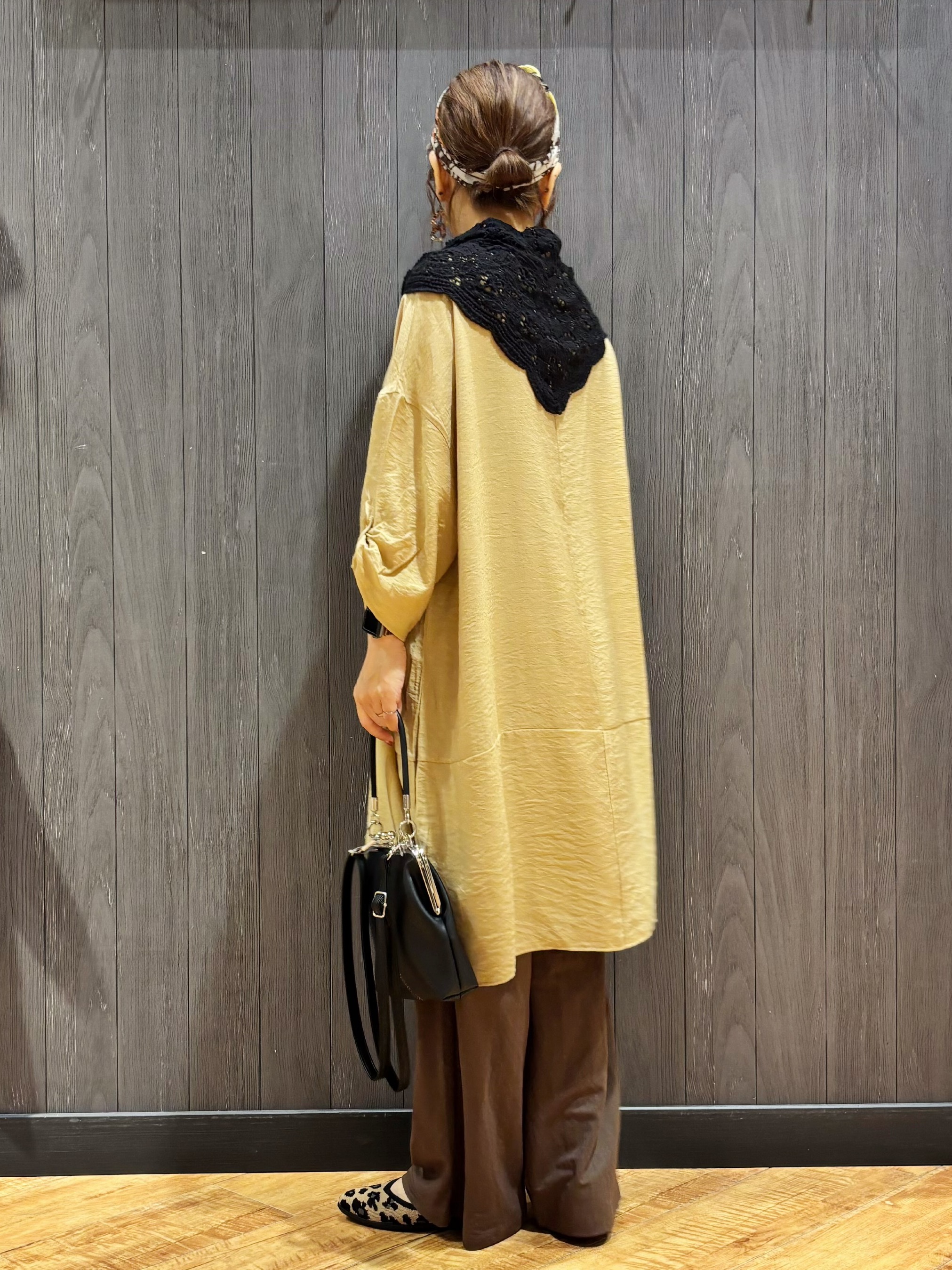 meiさんの「SHOO･LA･RUE｜【S-LL/洗濯後しわになりにくい】ゆるっと体型カバー 7分袖コクーンチュニック」を使ったコーディネート