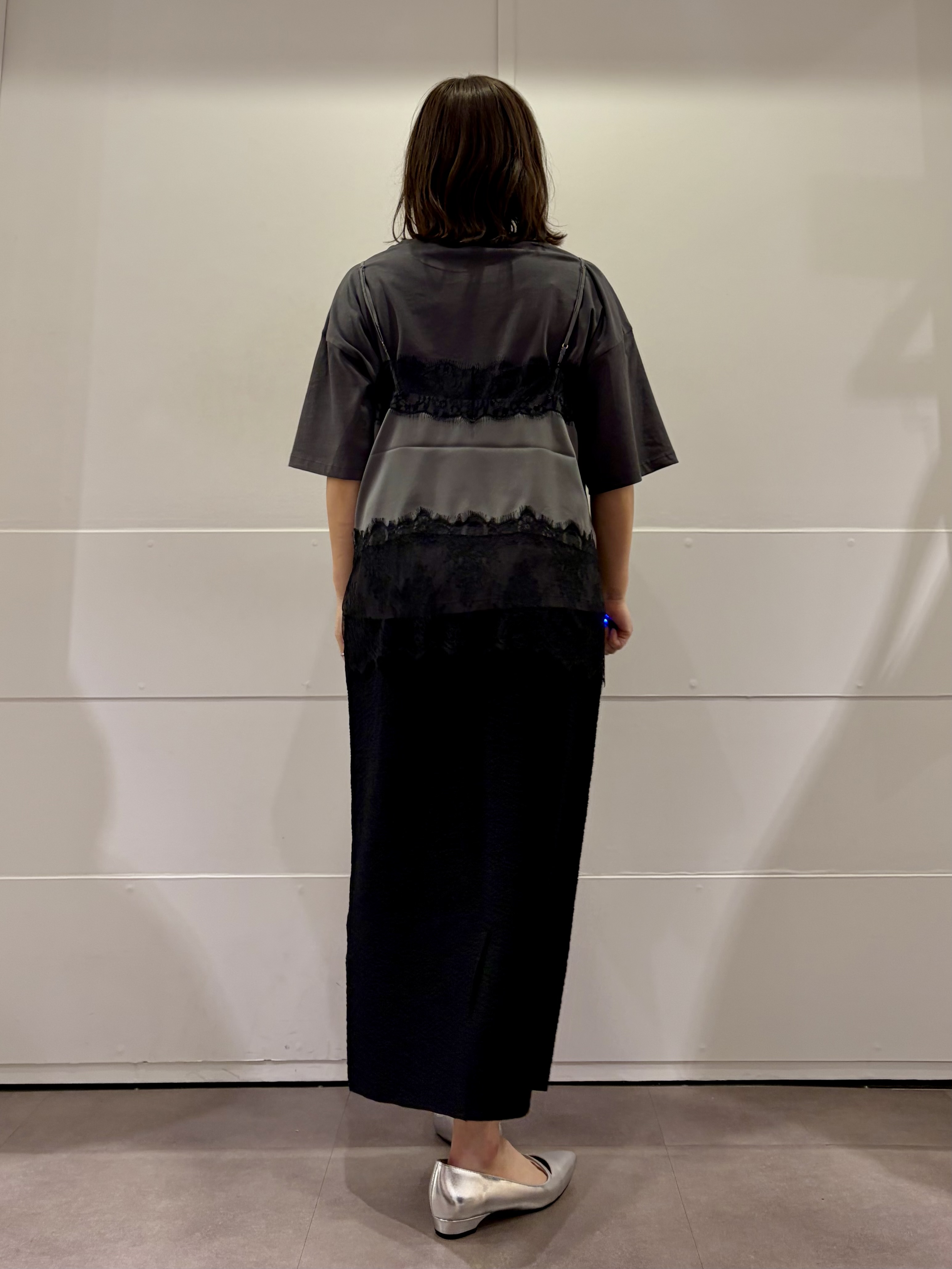 TOKOさんの「UNTITLED｜【1枚でもセットでも】レースキャミ付きプルオーバー」を使ったコーディネート