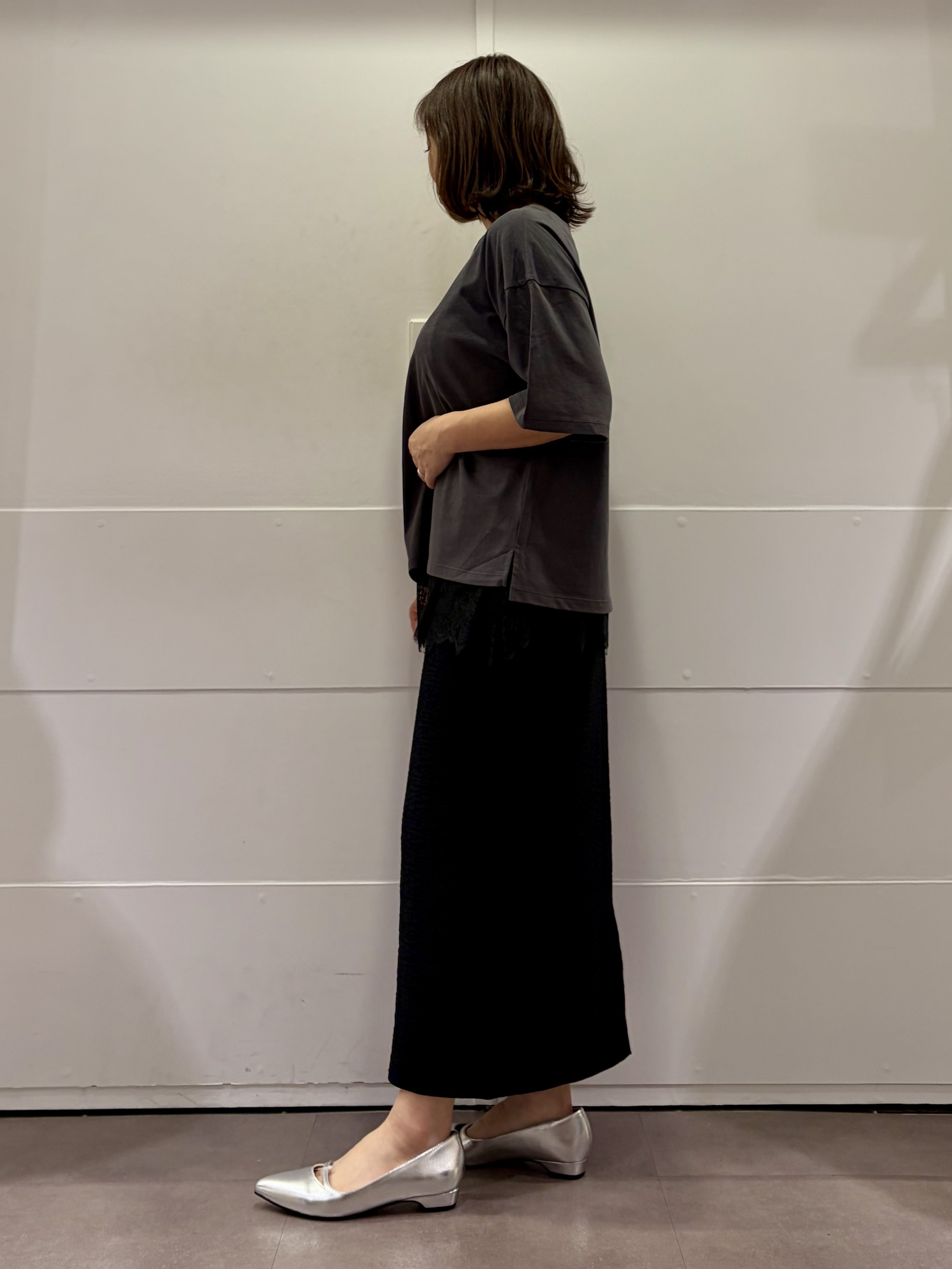 TOKOさんの「UNTITLED｜【1枚でもセットでも】レースキャミ付きプルオーバー」を使ったコーディネート