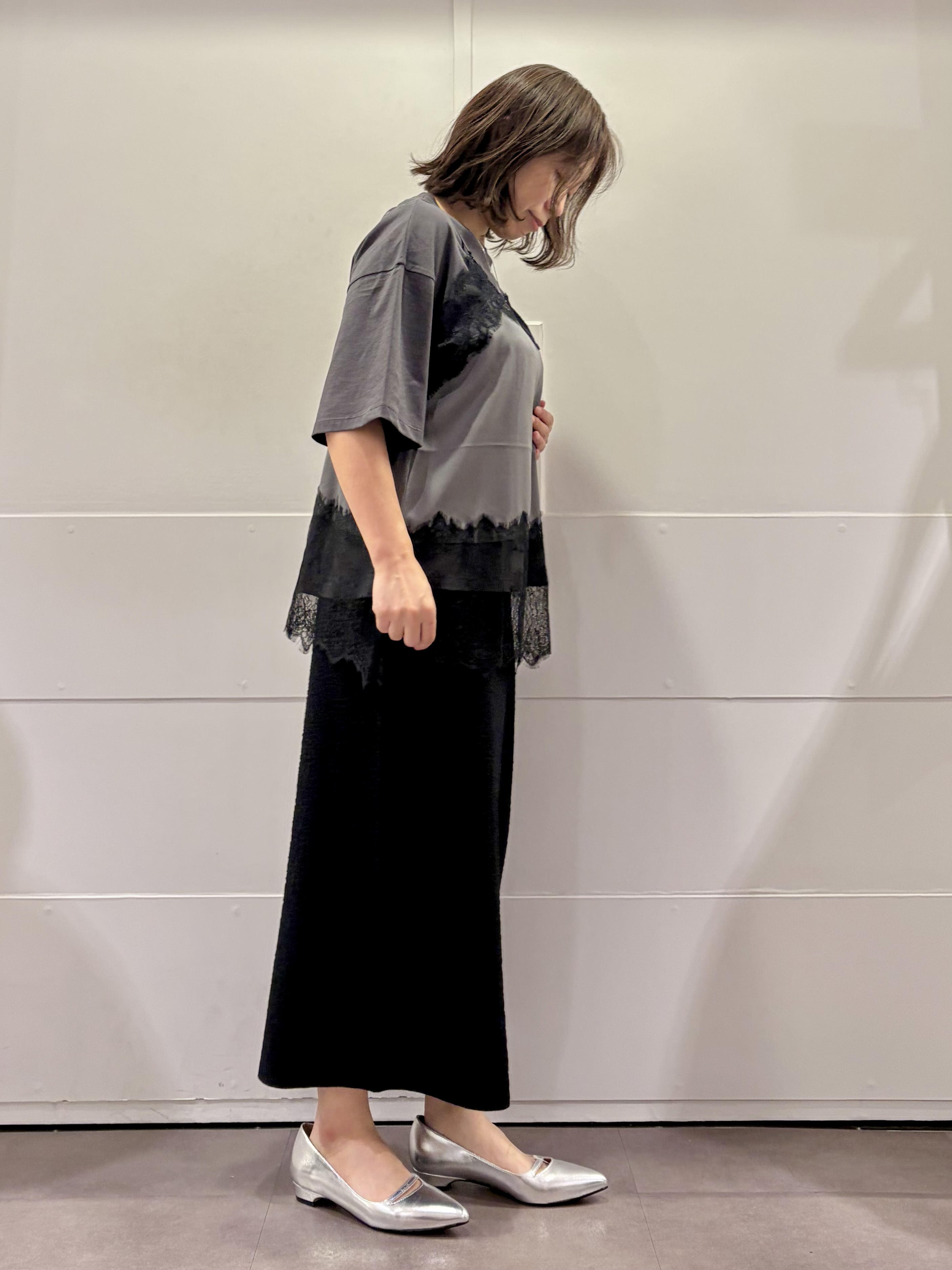 TOKOさんの「UNTITLED｜【1枚でもセットでも】レースキャミ付きプルオーバー」を使ったコーディネート