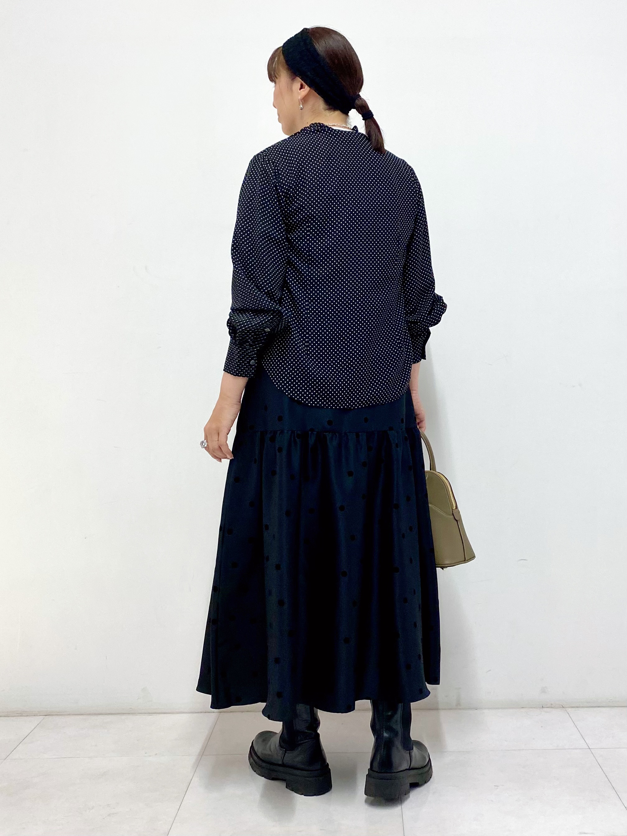 Sawaguchiさんの「DRESSTERIOR｜ドット スタンドフリルネック ブラウス」を使ったコーディネート