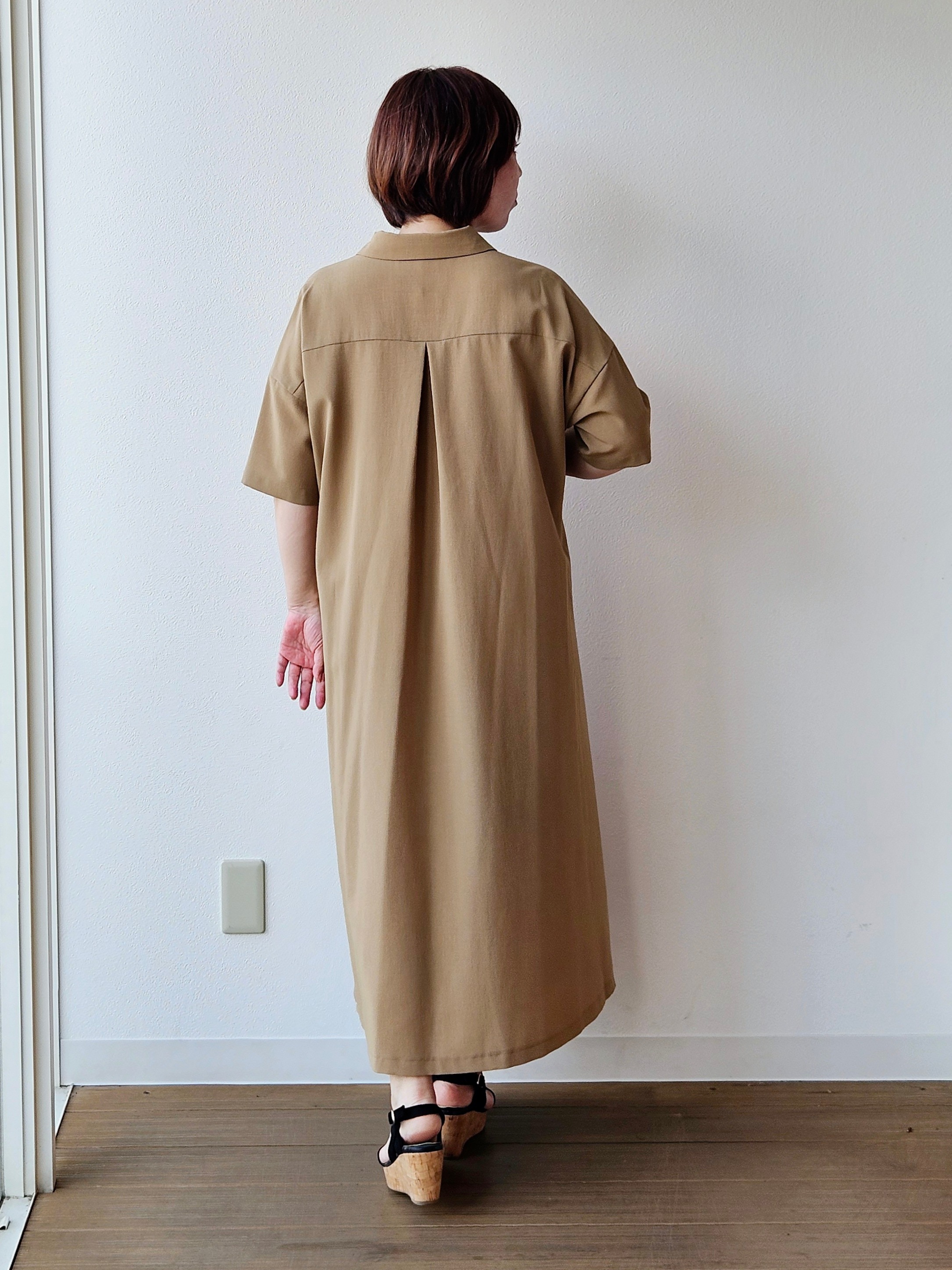 やじまさんの「UNTITLED｜【初秋も活躍/UVカット/接触冷感】エアリークールワンピース」を使ったコーディネート