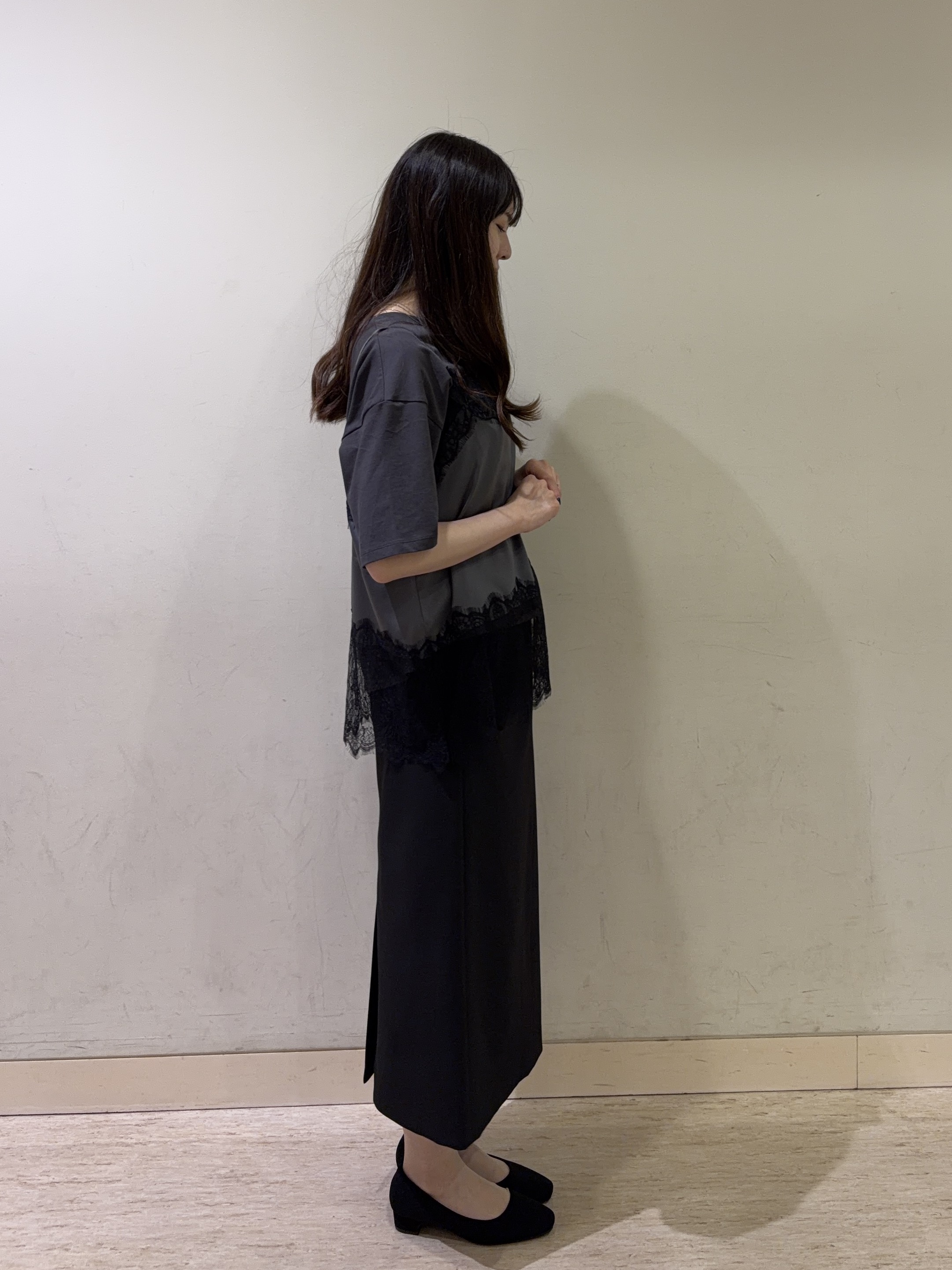 mayuさんの「UNTITLED｜【1枚でもセットでも】レースキャミ付きプルオーバー」を使ったコーディネート