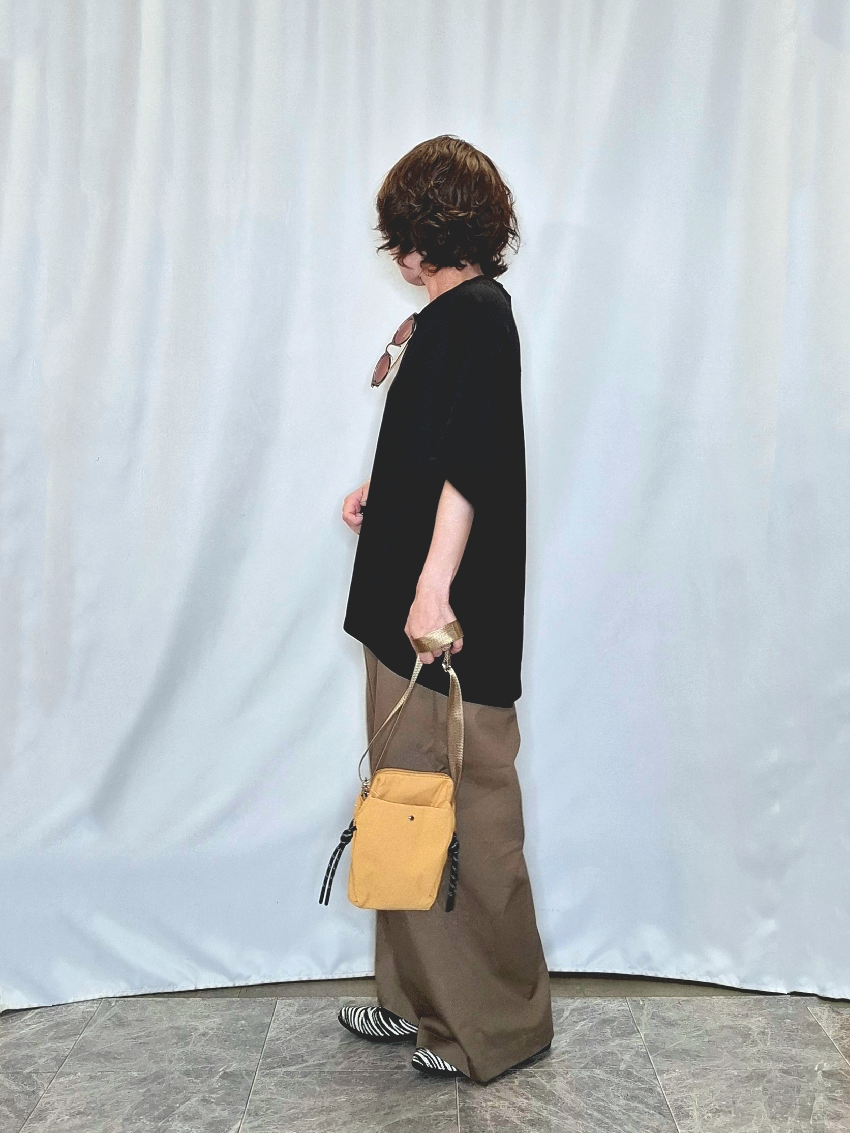 ぬーさんの「SHOO･LA･RUE｜【洗濯機可/体型カバー】インせず着られる 上品見えのドルマントップス」を使ったコーディネート