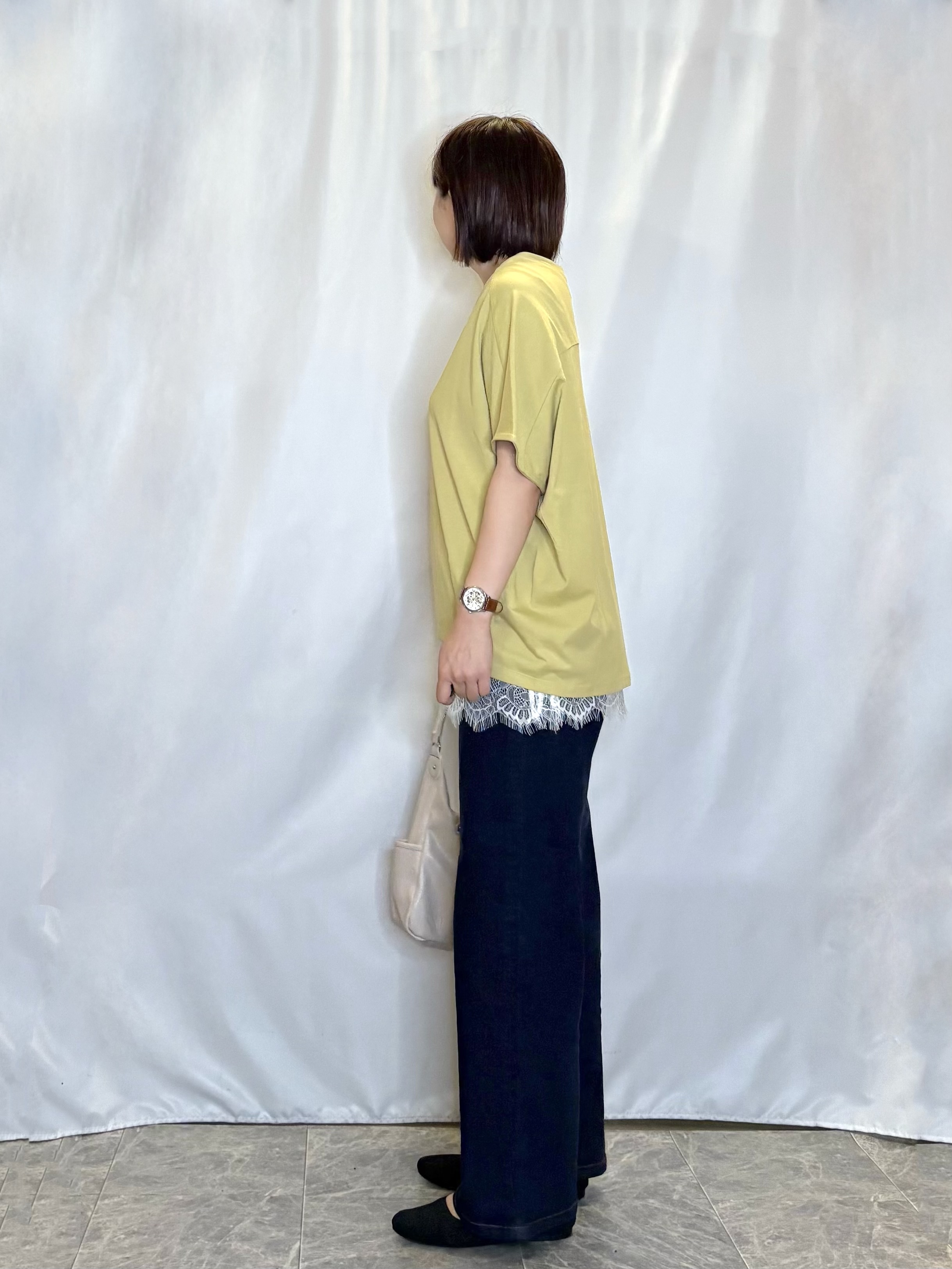 ネリさんの「SHOO･LA･RUE｜【洗濯機可/体型カバー】インせず着られる 上品見えのドルマントップス」を使ったコーディネート
