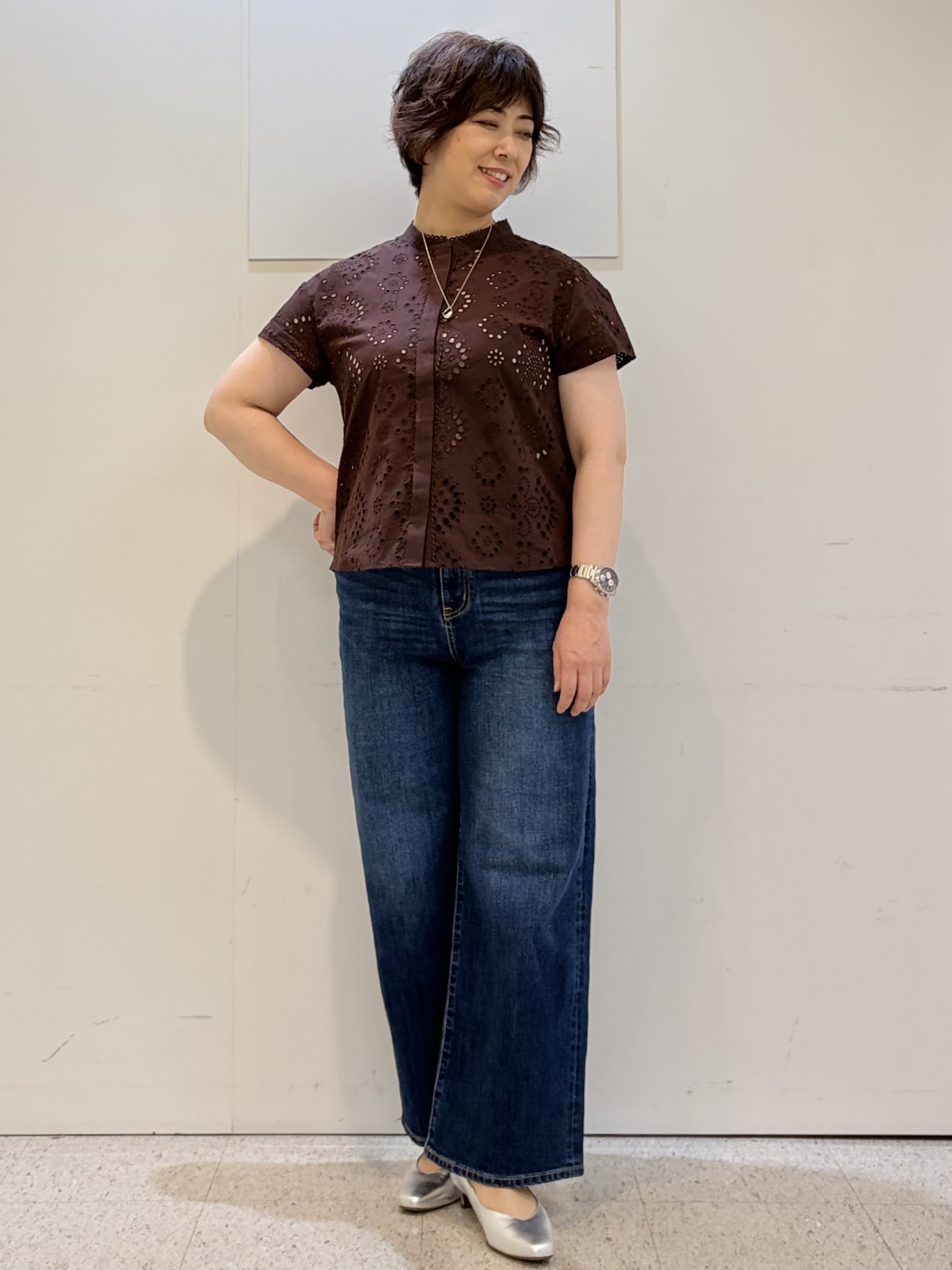 ヤスコさんの「Reflect｜【通勤◎】カットワーク刺繍レース シャツブラウス」を使ったコーディネート