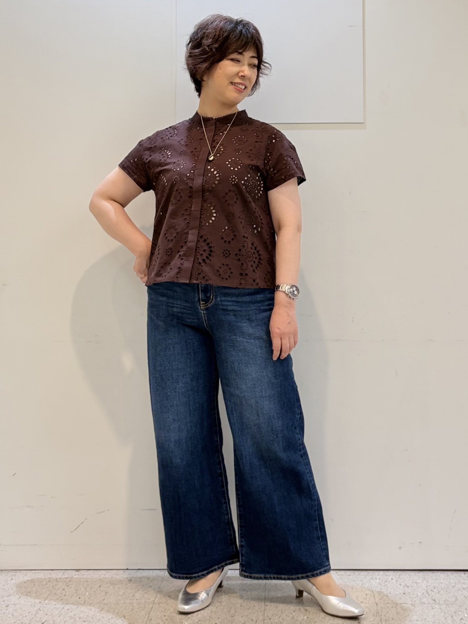 ヤスコさんの「Reflect｜【通勤◎】カットワーク刺繍レース シャツブラウス」を使ったコーディネート