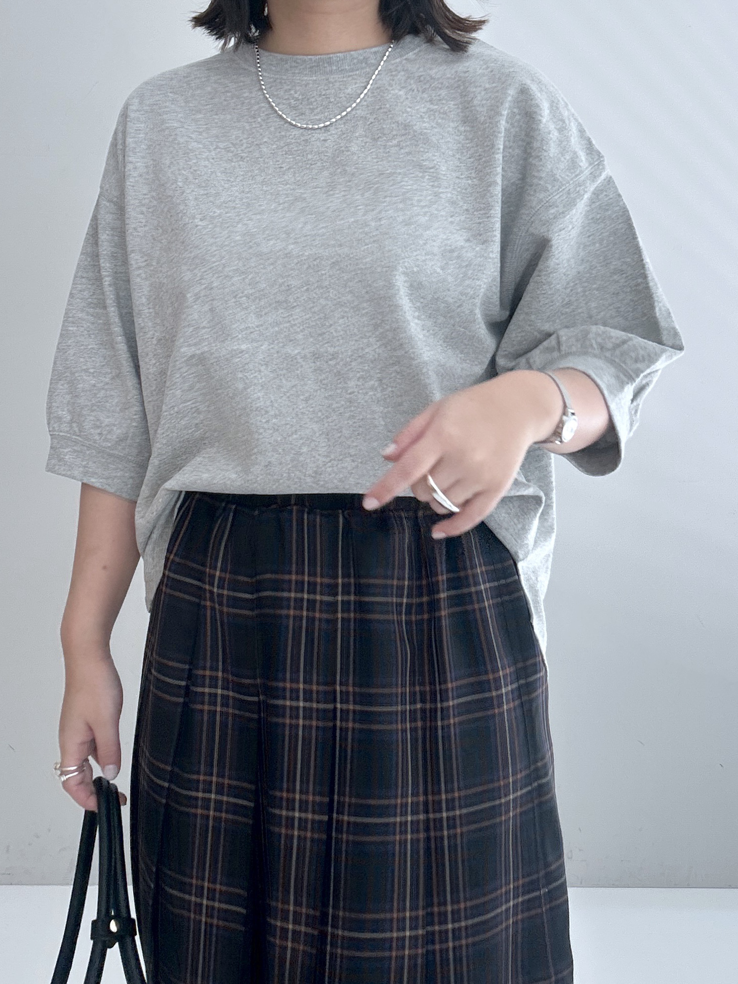 Hirokaさんの「Dessin｜【高レビュー/洗える/XS-L】バックヘンリーミニ裏毛 5分袖」を使ったコーディネート