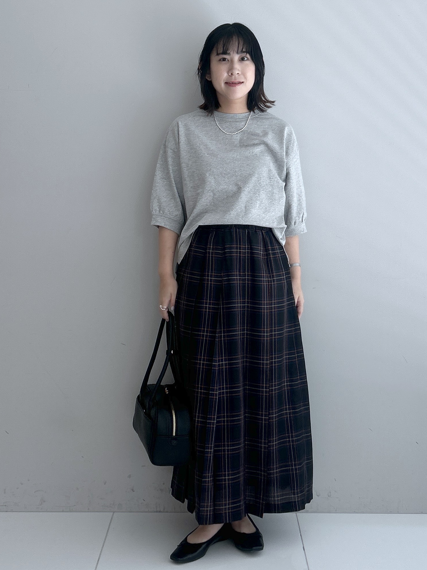 Hirokaさんの「Dessin｜【高レビュー/洗える/XS-L】バックヘンリーミニ裏毛 5分袖」を使ったコーディネート