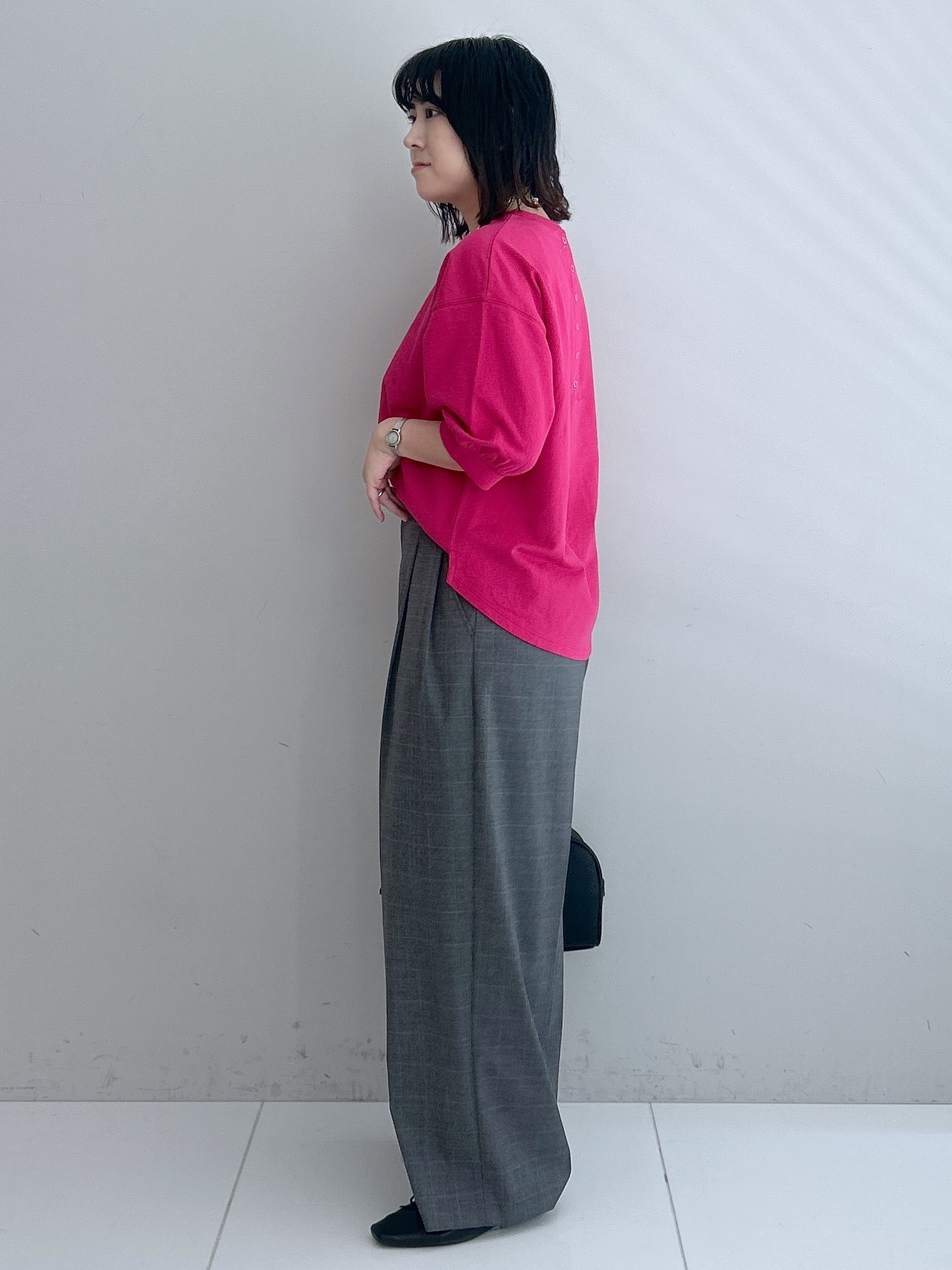 Hirokaさんの「Dessin｜【高レビュー/洗える/XS-L】バックヘンリーミニ裏毛 5分袖」を使ったコーディネート