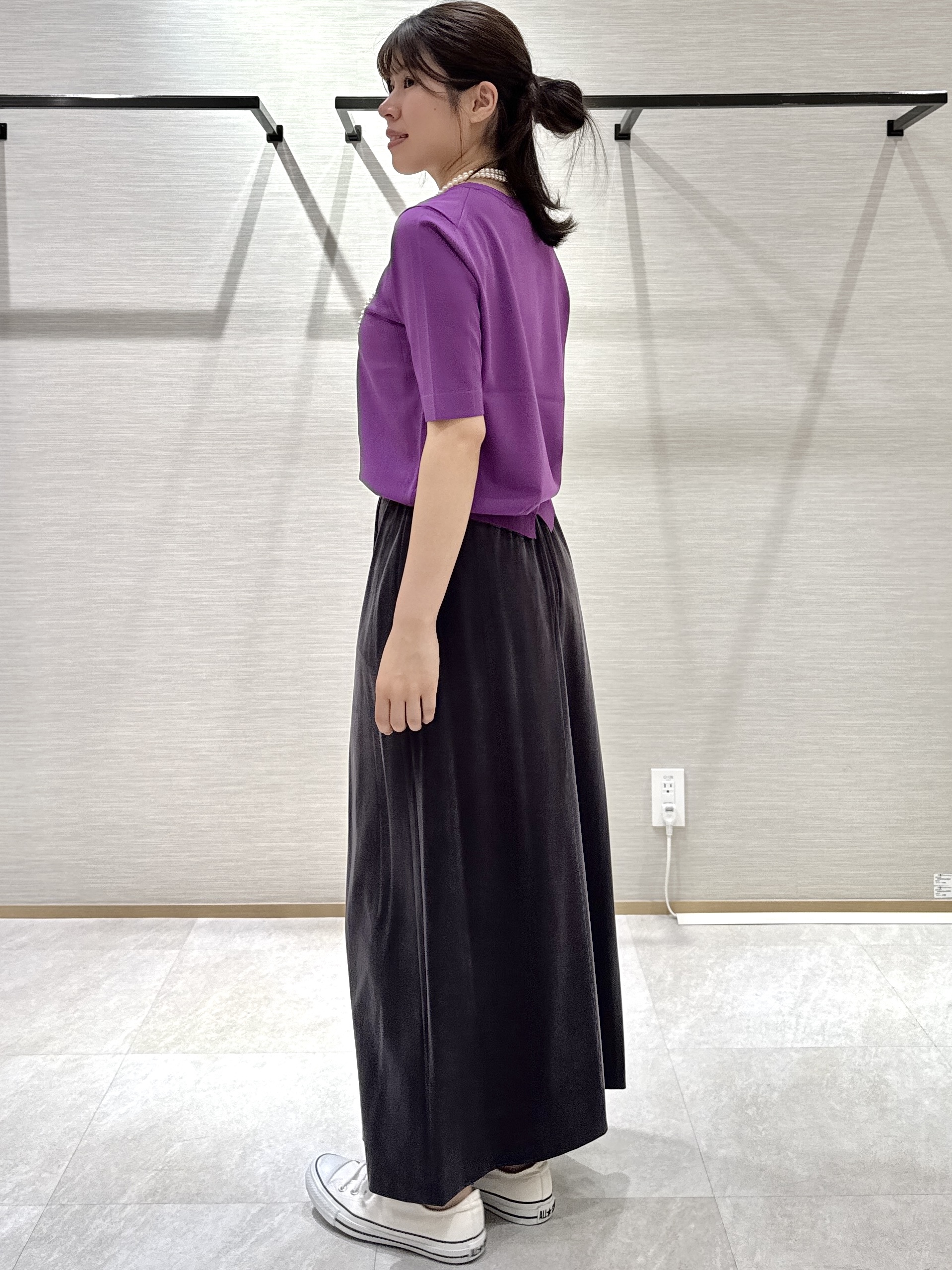 nanaさんの「UNTITLED｜【アンサンブル可/きれいめ/通勤】コンパクト5分袖ニット」を使ったコーディネート