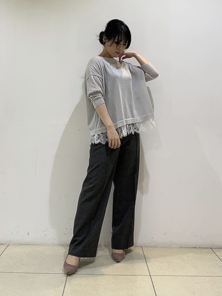watanabeさんの「UNTITLED｜【一枚で着映え】レースドッキングニットプルオーバー」を使ったコーディネート