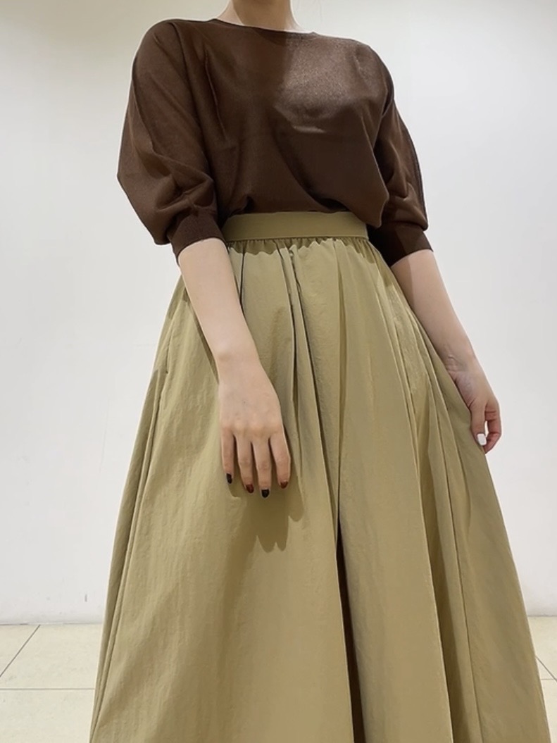 watanabeさんの「UNTITLED｜【体型カバー／洗える】シアードルマンニット」を使ったコーディネート