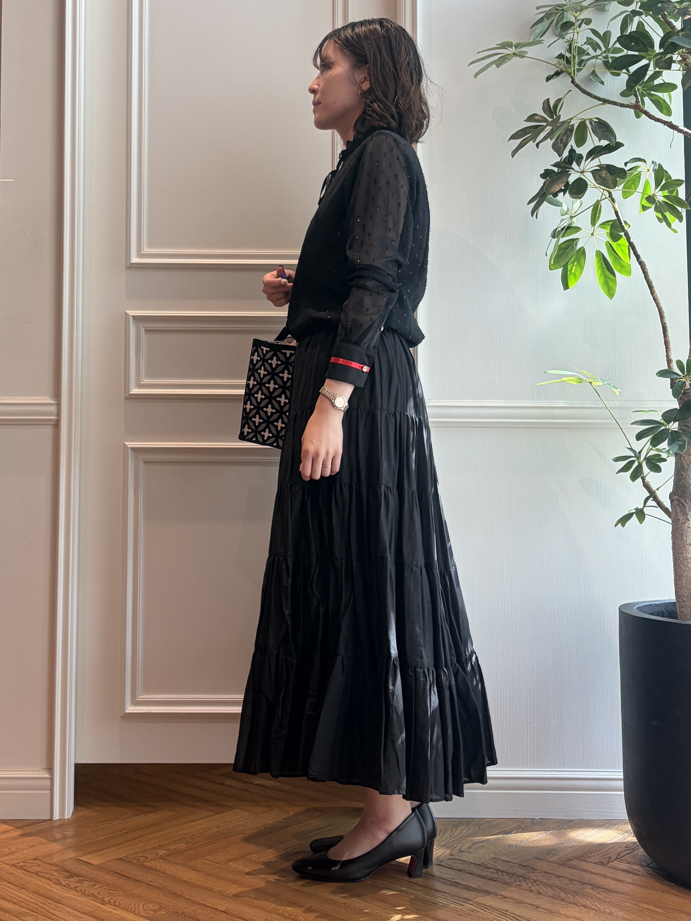 nakaoさんの「DRESSTERIOR｜【otonaMUSE5月号掲載】アーチフィットレザーパンプス」を使ったコーディネート