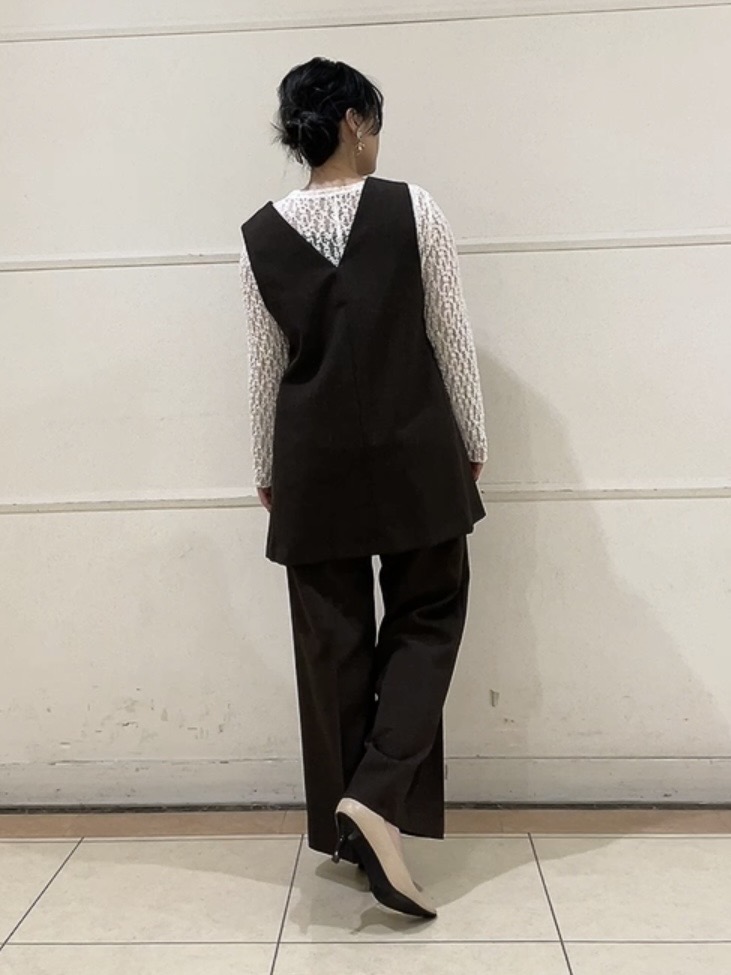 watanabeさんの「UNTITLED｜【洗える／UVケア】リネン風チュニックベスト」を使ったコーディネート