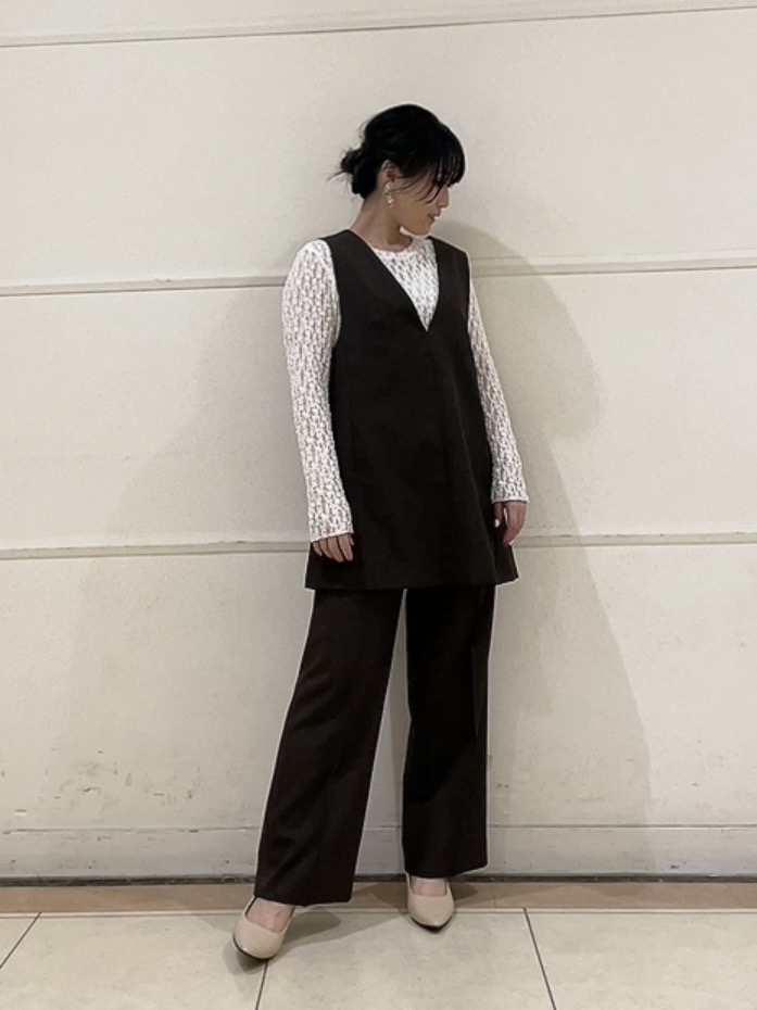 watanabeさんの「UNTITLED｜【洗える／UVケア】リネン風チュニックベスト」を使ったコーディネート