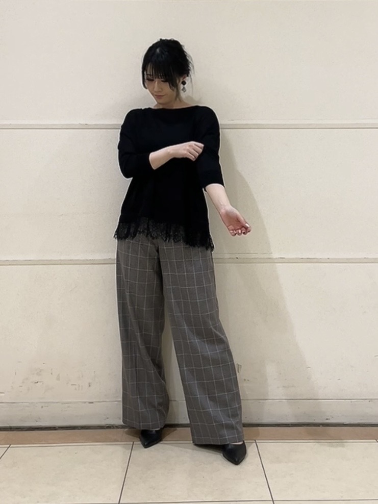watanabeさんの「UNTITLED｜【一枚で着映え】レースドッキングニットプルオーバー」を使ったコーディネート