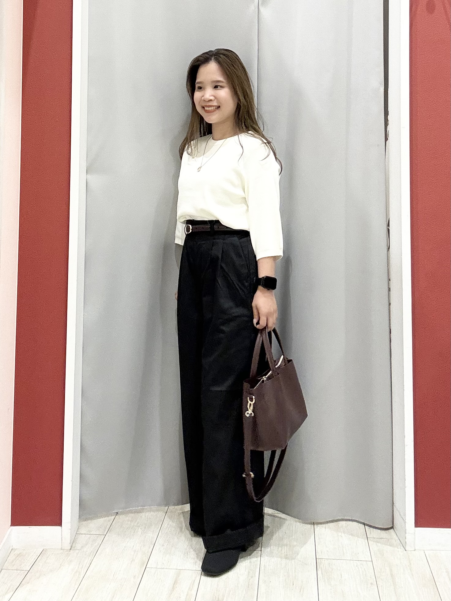 shioさんの「SHOO･LA･RUE｜【ガンガン洗える/ひんやり/UV/毛玉になりにくい】二の腕見せない 5分袖ニット」を使ったコーディネート