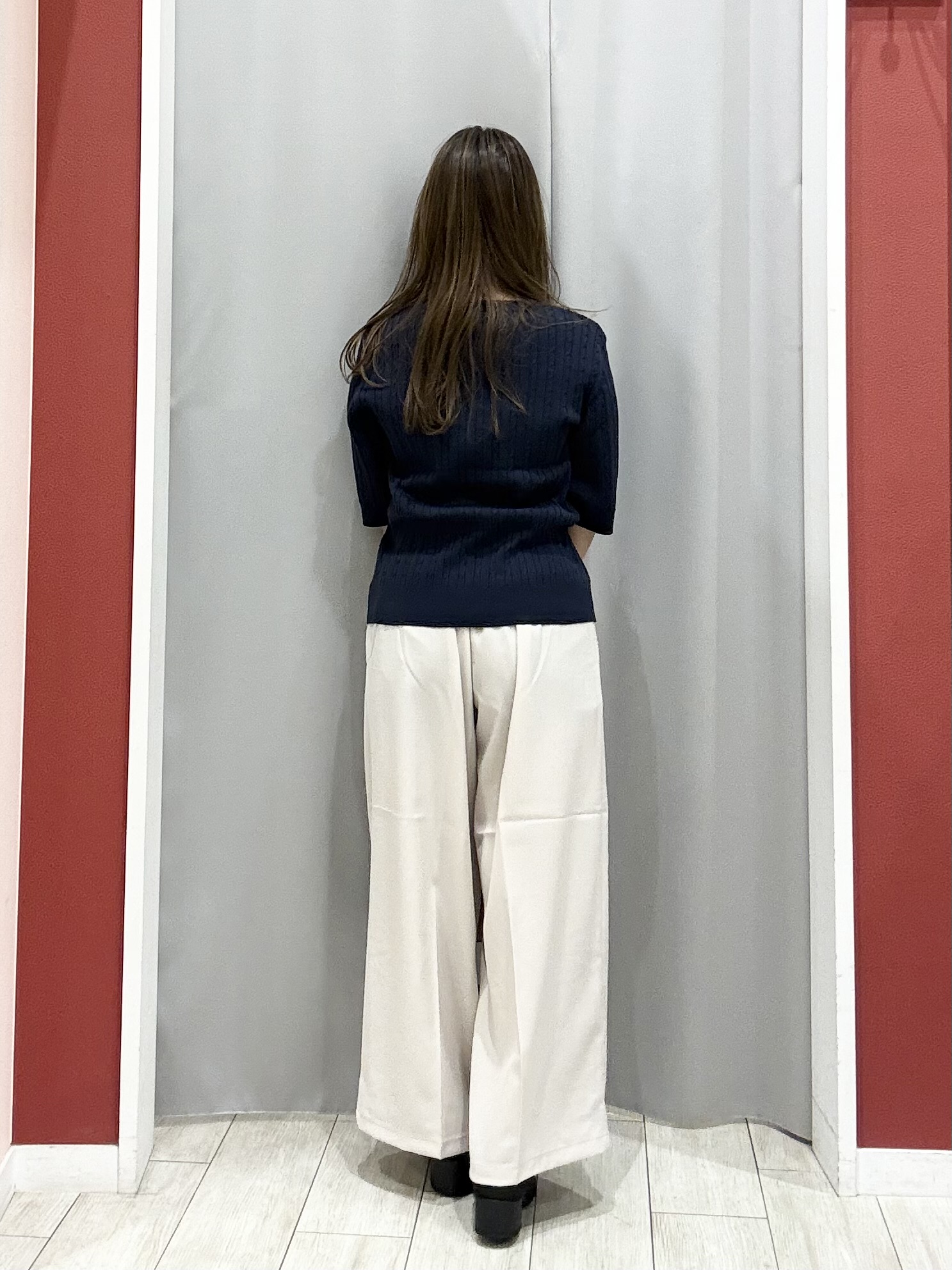 shioさんの「SHOO･LA･RUE｜【洗濯機可/S-LL】上品見え ミニケーブルニット」を使ったコーディネート