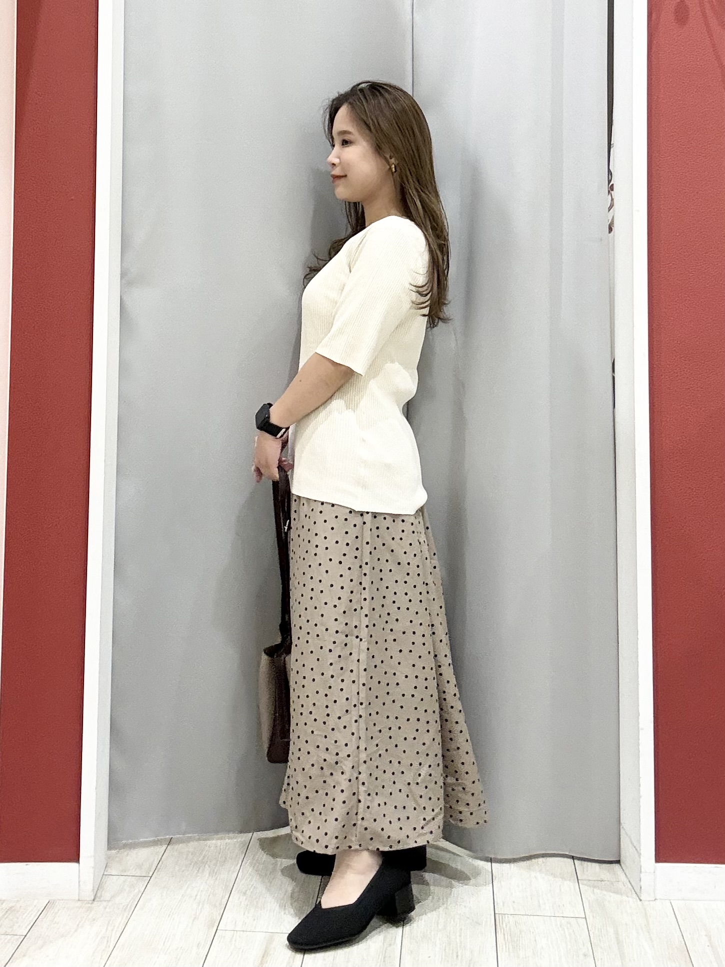 shioさんの「SHOO･LA･RUE｜【毛玉になりにくい/洗濯機可/S-LL】大人上品な 5分袖スクエアトップス」を使ったコーディネート
