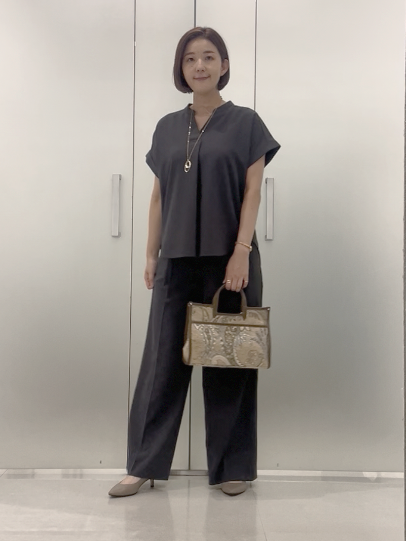まどかさんの「UNTITLED｜【セットアップ可/UVカット】エアリークールブラウス」を使ったコーディネート