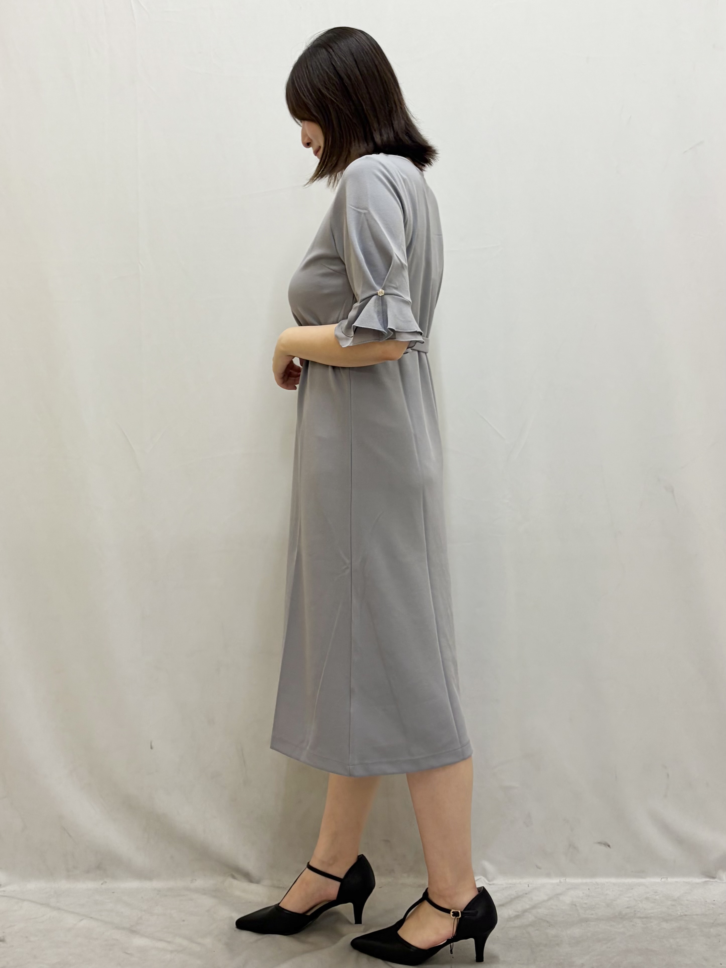 kasumiさんの「index｜【接触冷感／吸水速乾】ハートネックフレアスリーブワンピース《洗濯機OK／UVケア／ストレッチ》」を使ったコーディネート