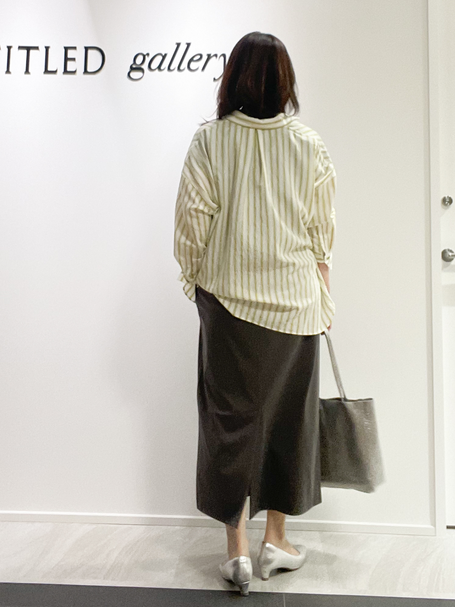 めいさんの「UNTITLED｜【秋映え/羽織り】ストライプシャツ」を使ったコーディネート