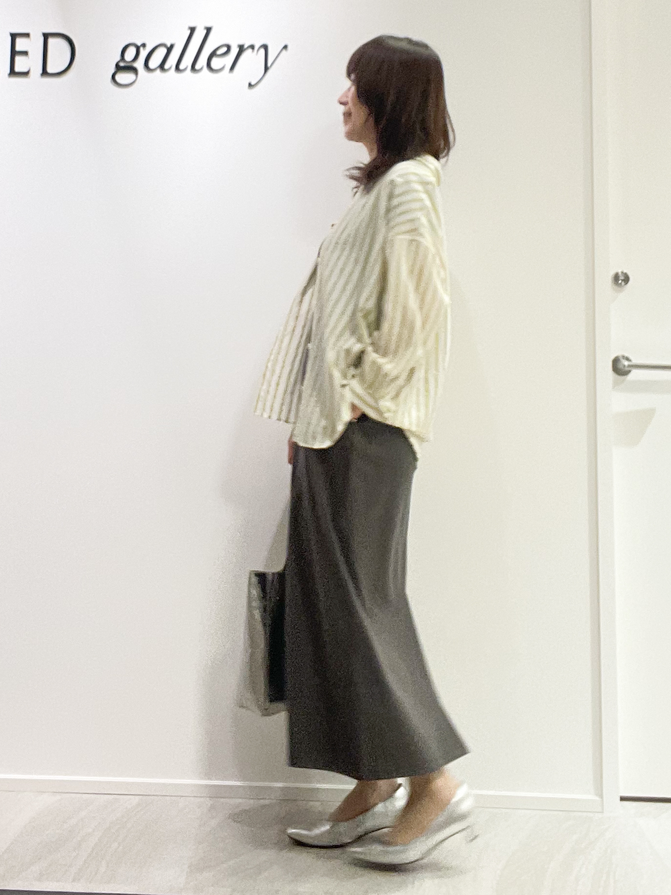 めいさんの「UNTITLED｜【秋映え/羽織り】ストライプシャツ」を使ったコーディネート