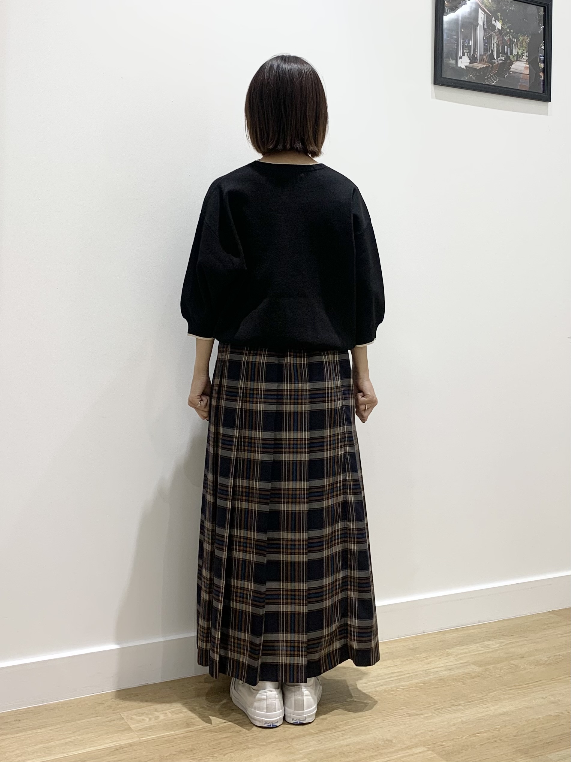 IMARIさんの「Dessin｜【高レビュー/UVカット/洗濯機OK】6分袖配色ニット」を使ったコーディネート