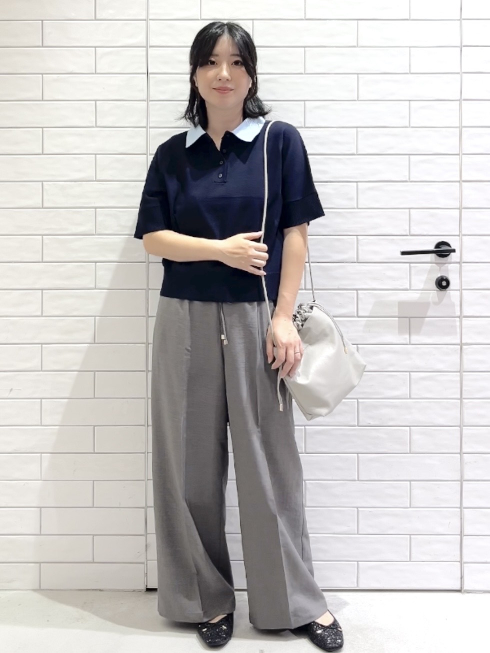 しおりさんの「OPAQUE.CLIP｜2WAY衿ドッキングニット《洗濯機OK》」を使ったコーディネート