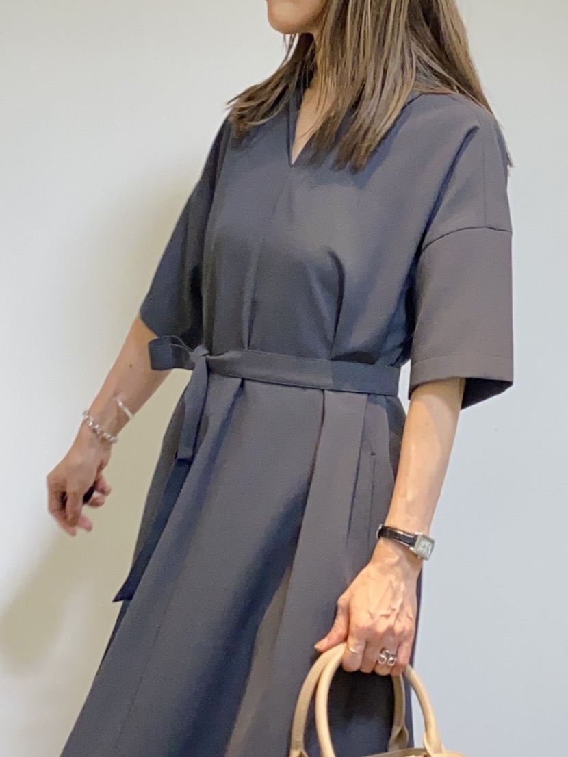 tomoさんの「UNTITLED｜【アンサンブル可能/秋羽織り】コンパクトニットカーディガン」を使ったコーディネート