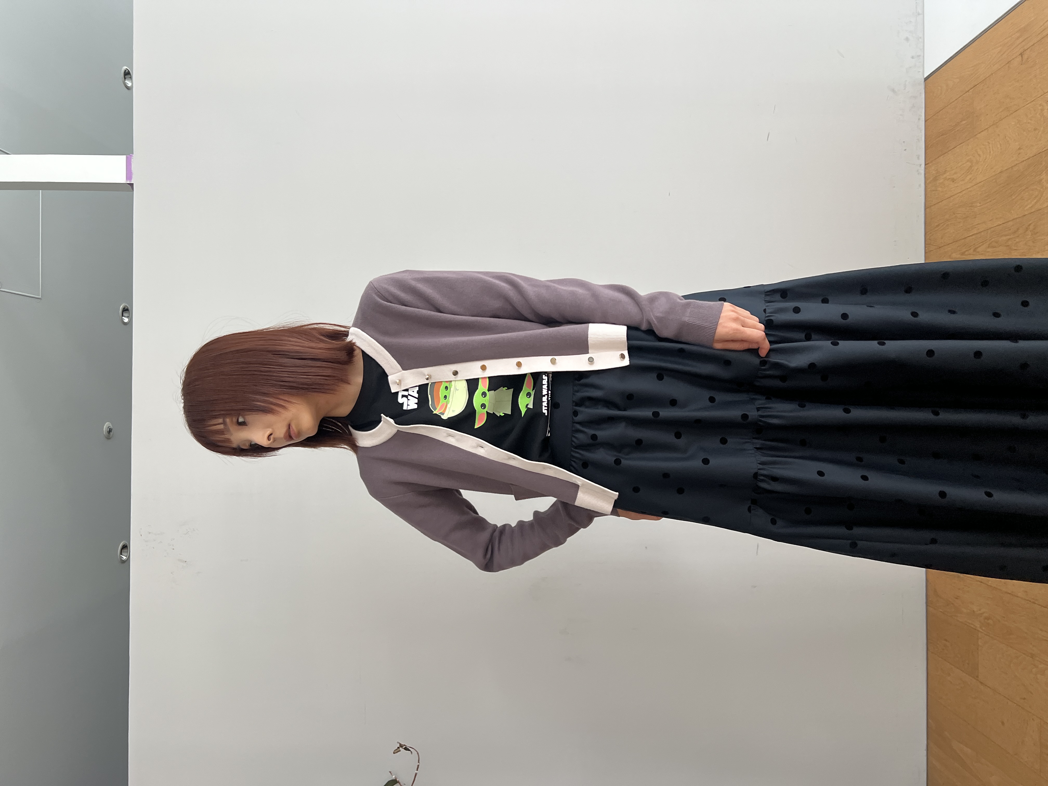 misaさんの「DRESSTERIOR｜【マシンウォッシャブル】コットンカシミヤバイカラーカーディガン」を使ったコーディネート