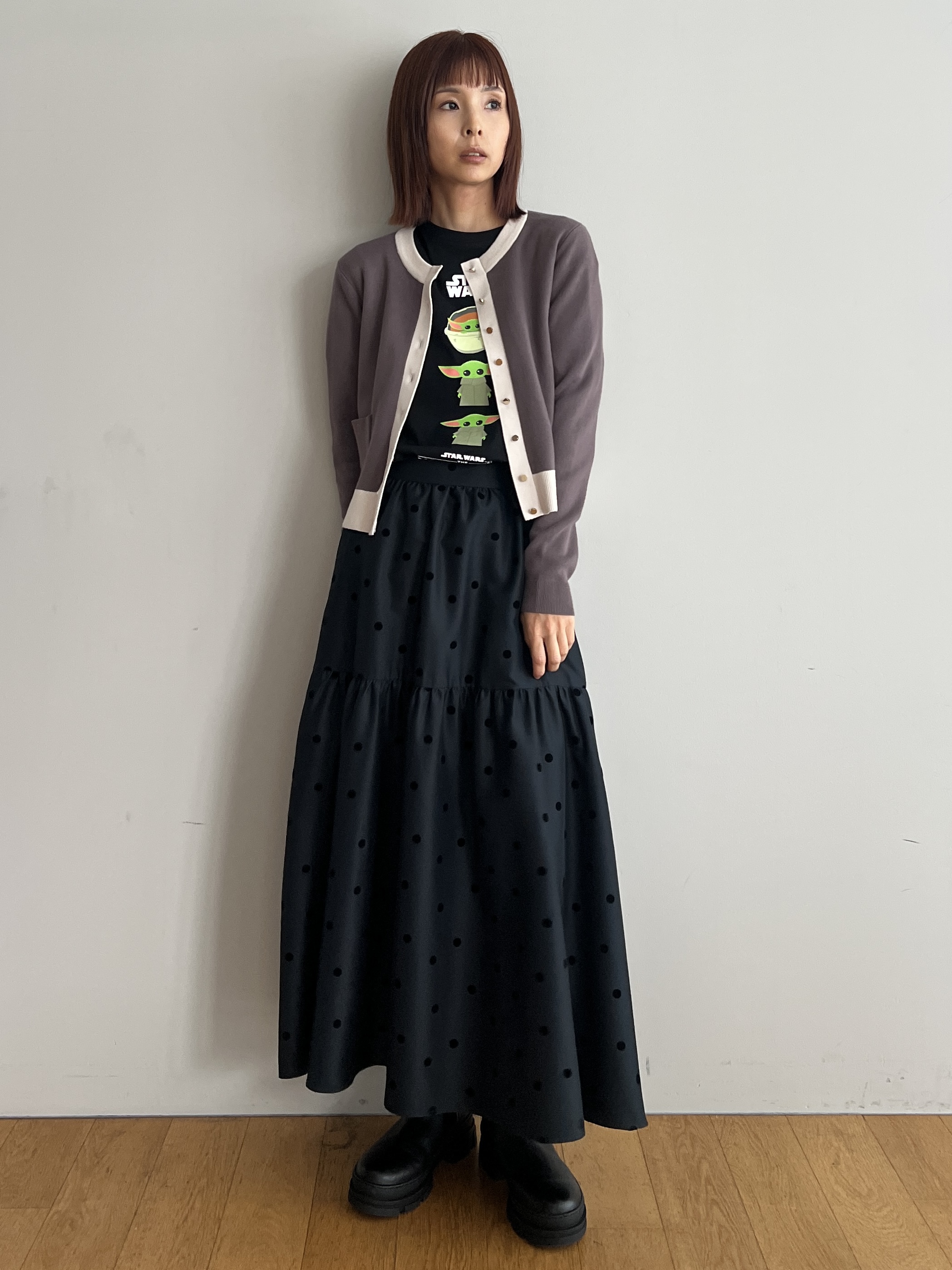 misaさんの「DRESSTERIOR｜【マシンウォッシャブル】コットンカシミヤバイカラーカーディガン」を使ったコーディネート
