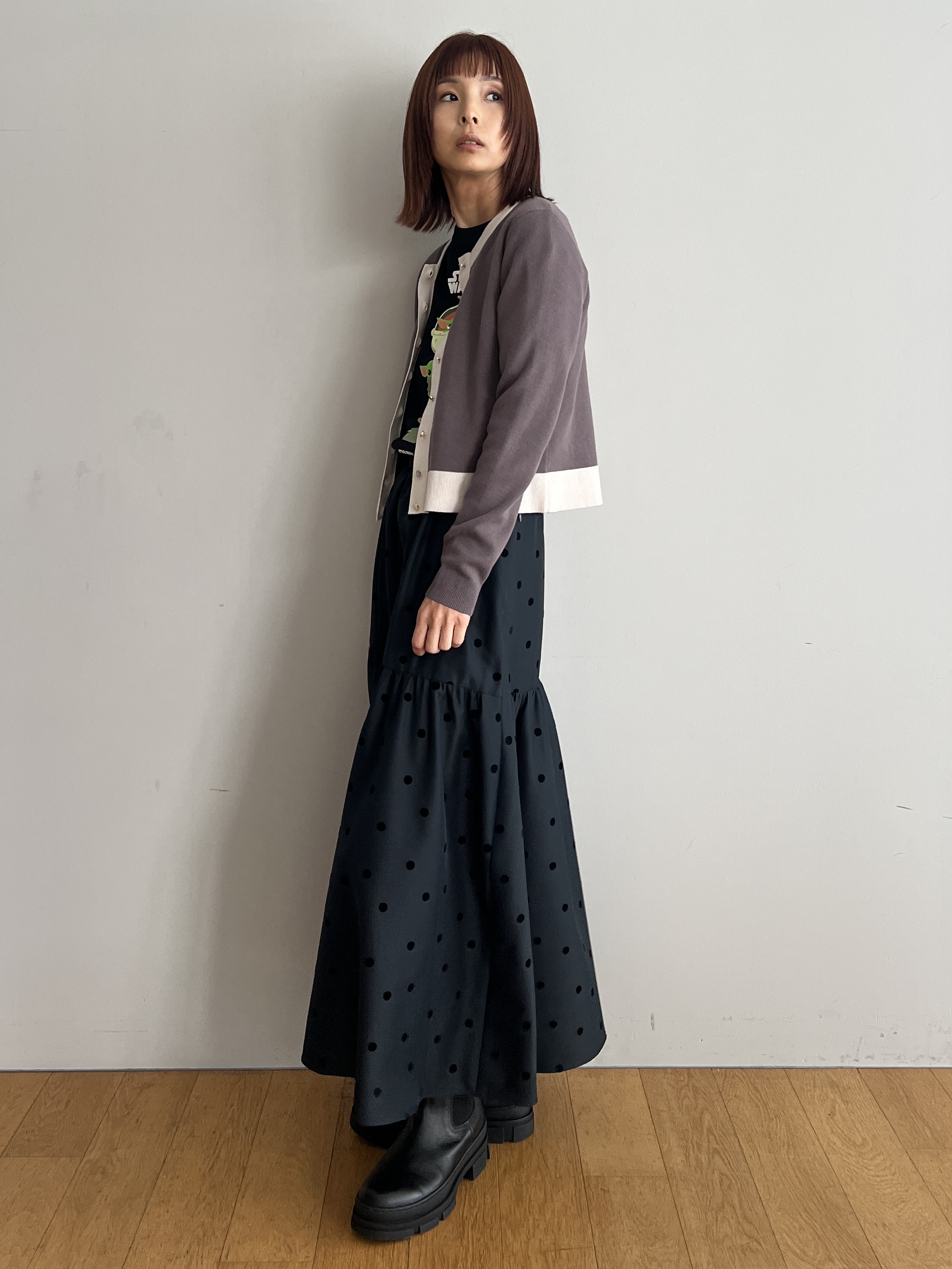 misaさんの「DRESSTERIOR｜【マシンウォッシャブル】コットンカシミヤバイカラーカーディガン」を使ったコーディネート