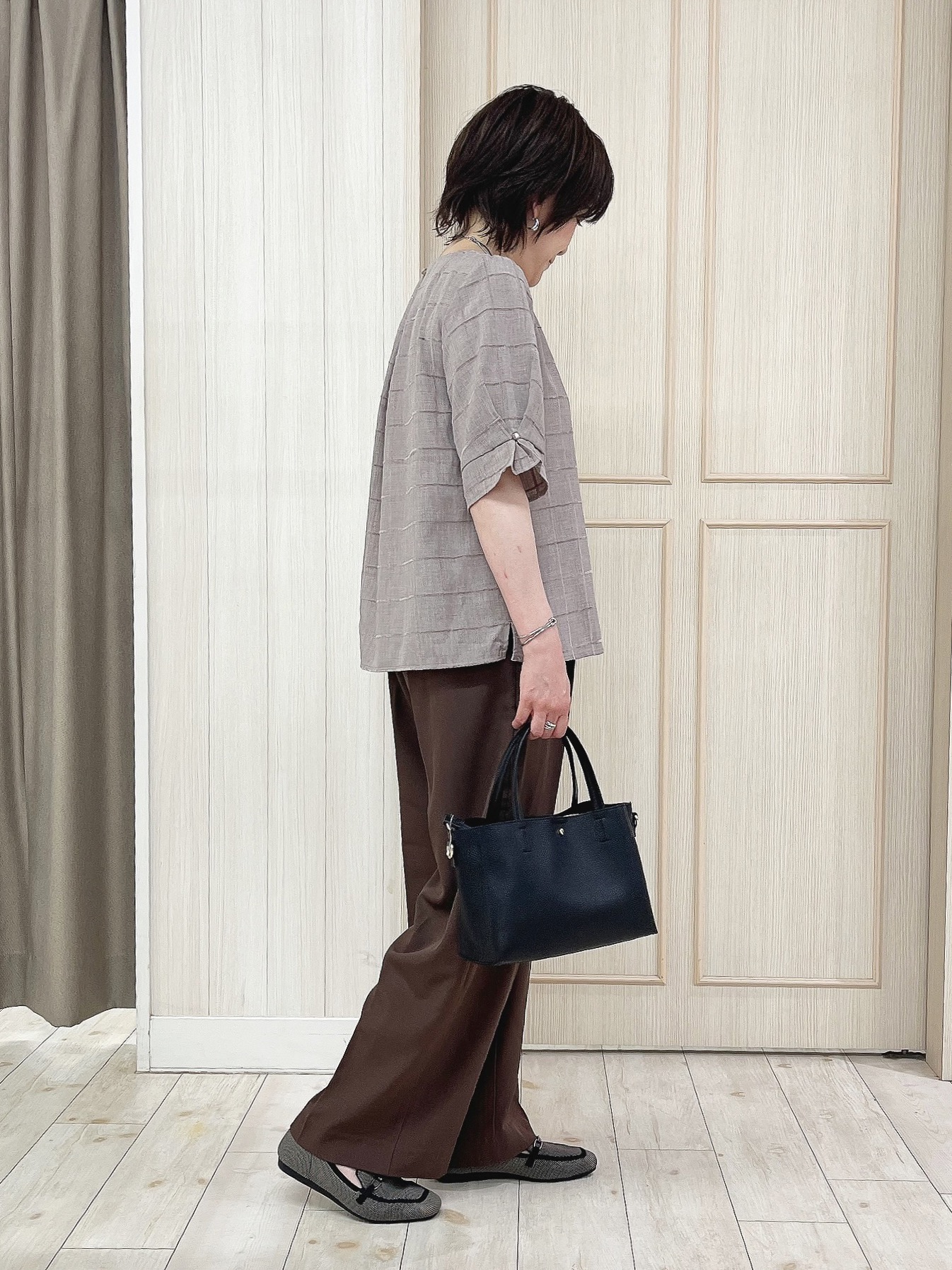 kaneさんの「SHOO･LA･RUE｜【セットアップ可/S-LL】1枚で秋気分 モールチェックタックスリーブ ブラウス」を使ったコーディネート