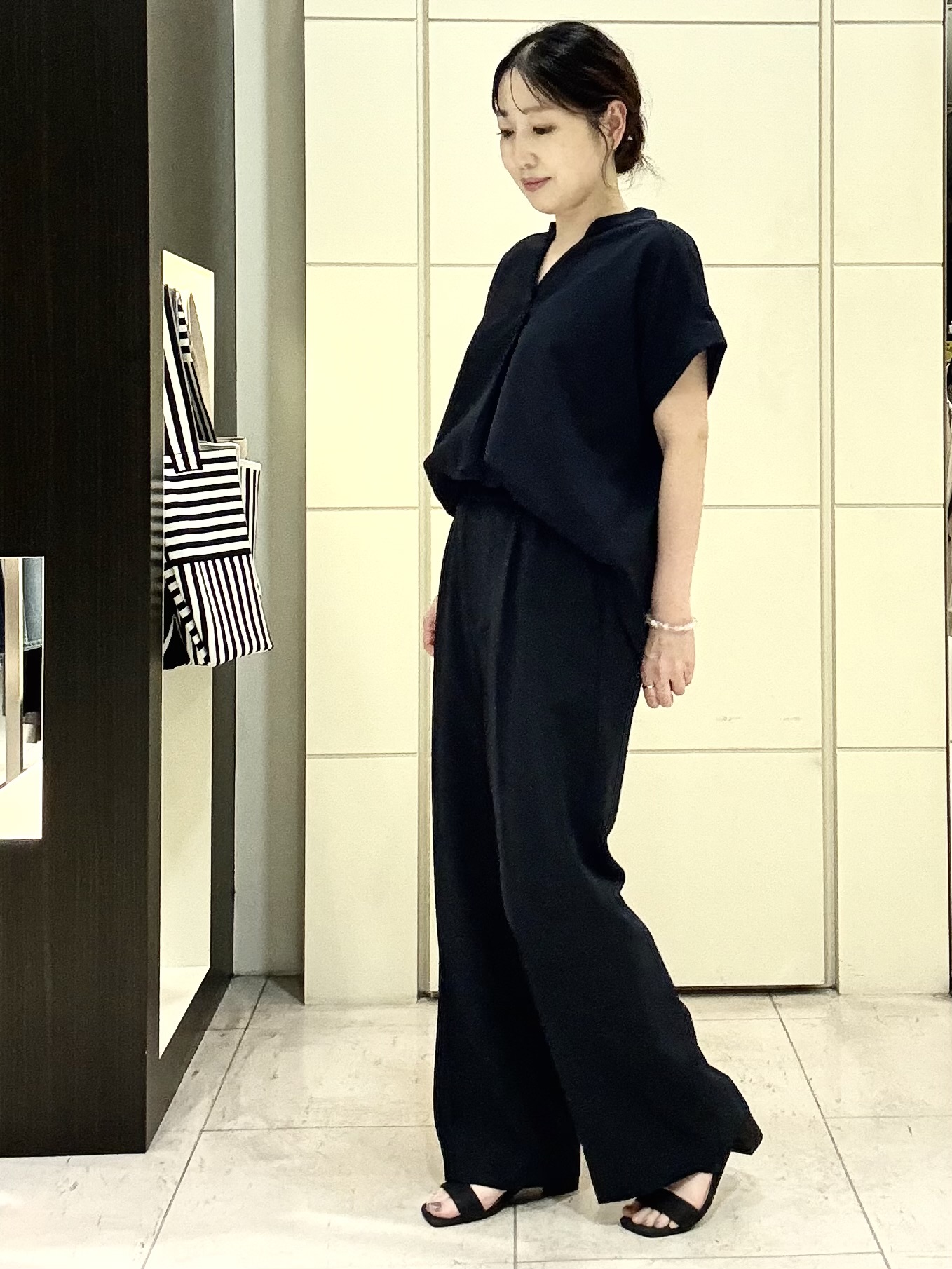 mori.さんの「UNTITLED｜【セットアップ可/UVカット】エアリークールブラウス」を使ったコーディネート
