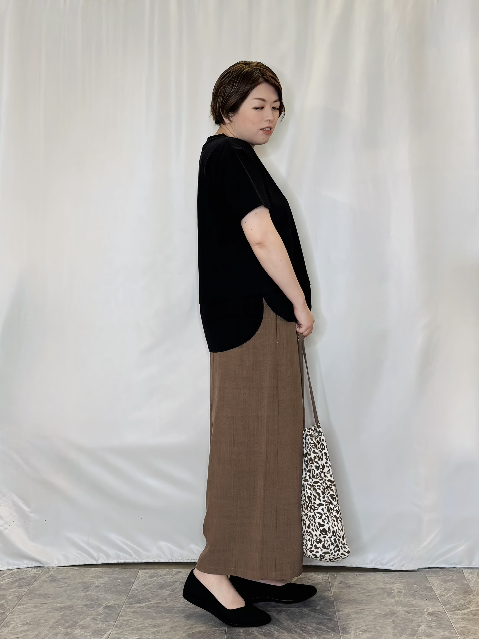たみさんの「SHOO･LA･RUE｜【体型カバー/S-LL/洗濯機可】インせず着られる 異素材ドッキングTシャツ」を使ったコーディネート