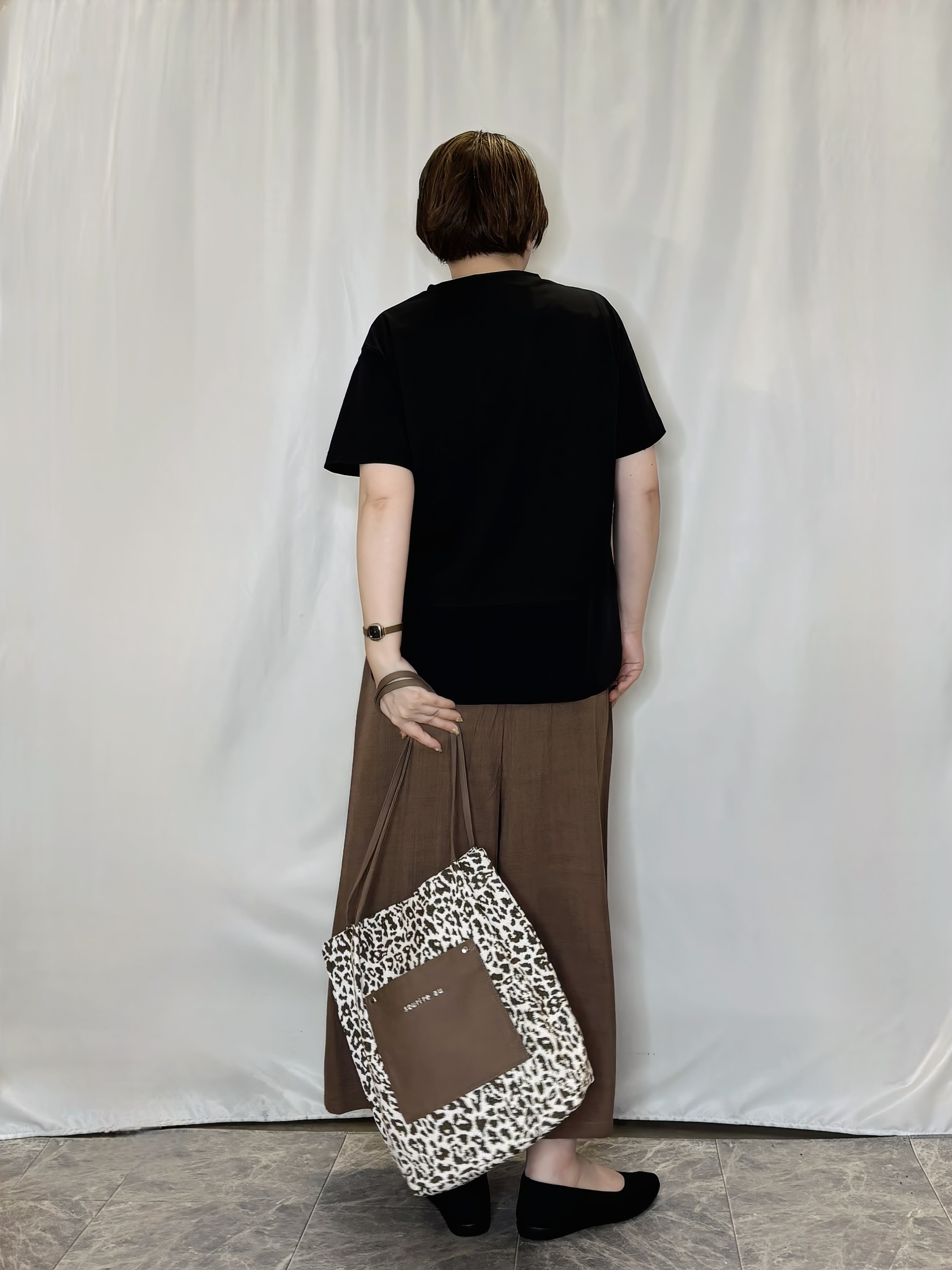 たみさんの「SHOO･LA･RUE｜【体型カバー/S-LL/洗濯機可】インせず着られる 異素材ドッキングTシャツ」を使ったコーディネート
