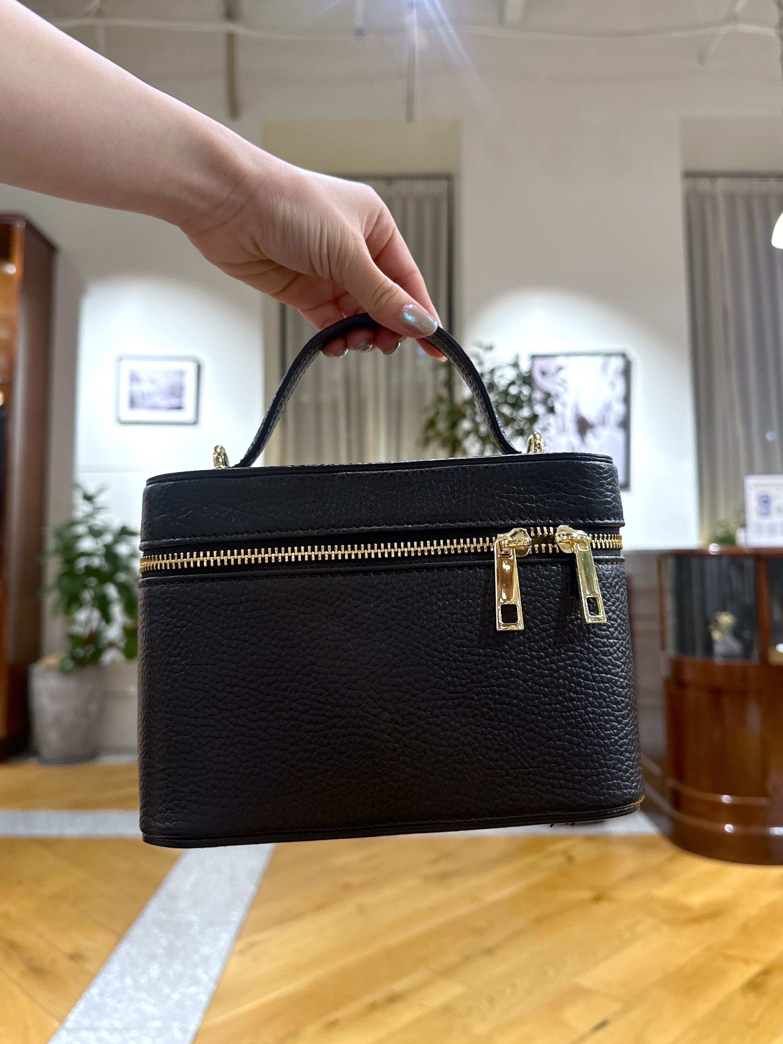 なべこさんの「DRESSTERIOR｜【接触冷感】クールタッチ ハーフスリーブニット」を使ったコーディネート