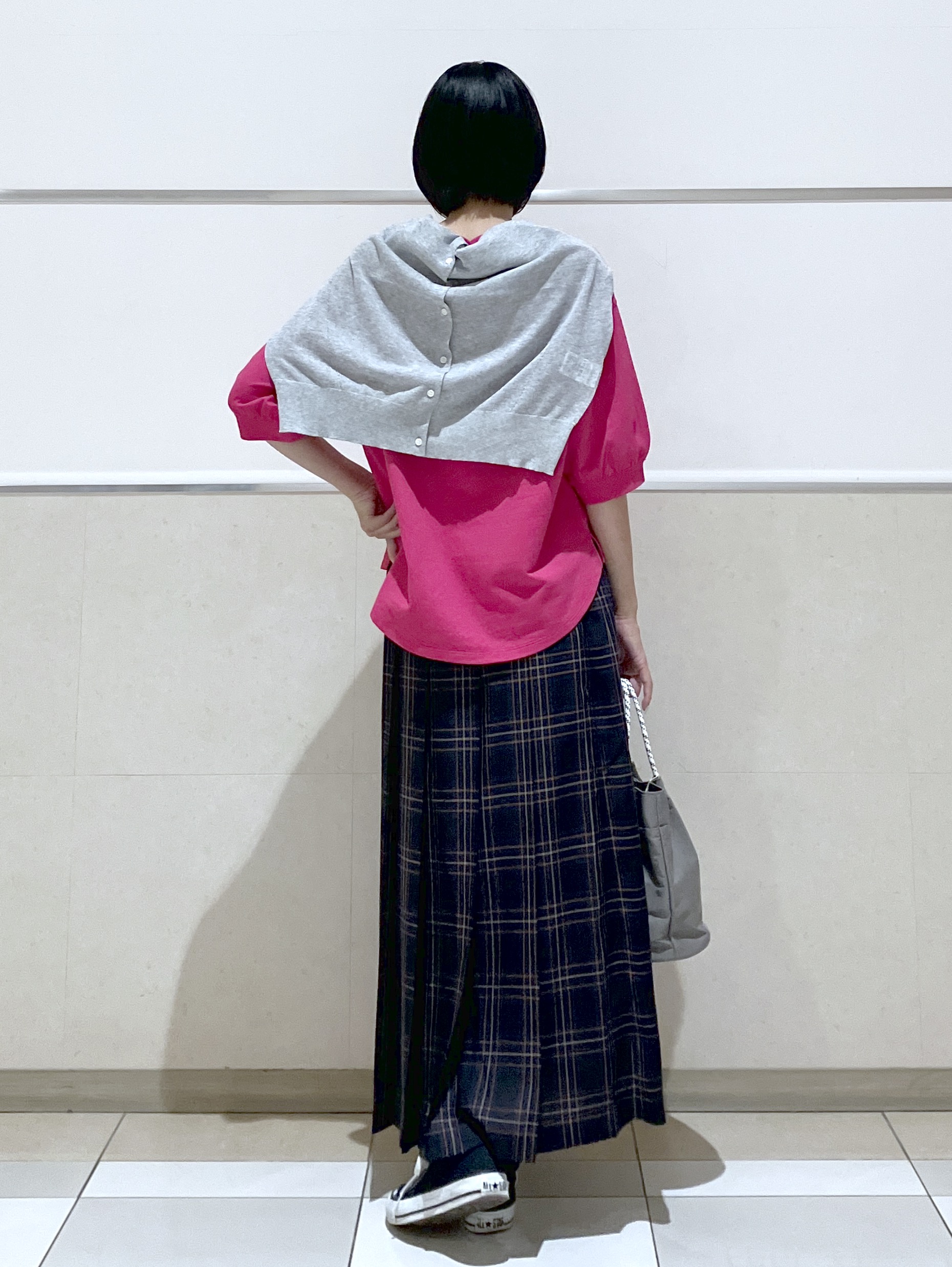 eriko さんの「Dessin｜【高レビュー/洗える/XS-L】バックヘンリーミニ裏毛 5分袖」を使ったコーディネート