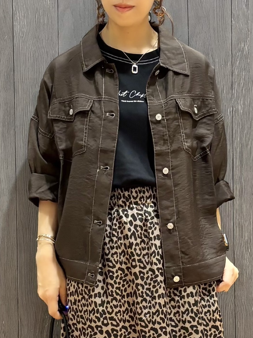 meiさんの「SHOO･LA･RUE｜【S-LL/洗濯機可】さっと羽織れるGジャン風ジャケット」を使ったコーディネート